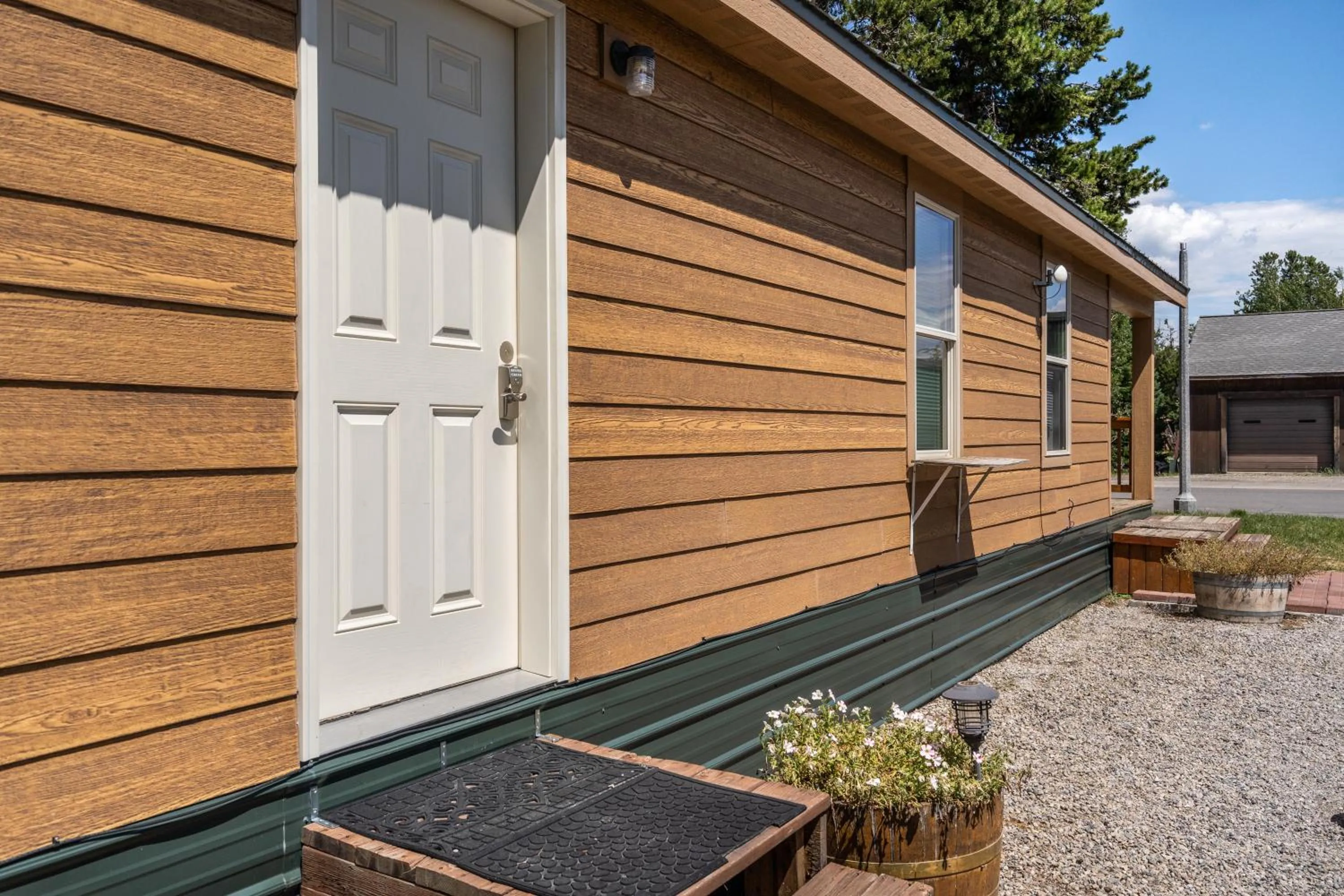 Property building in Alpine #1