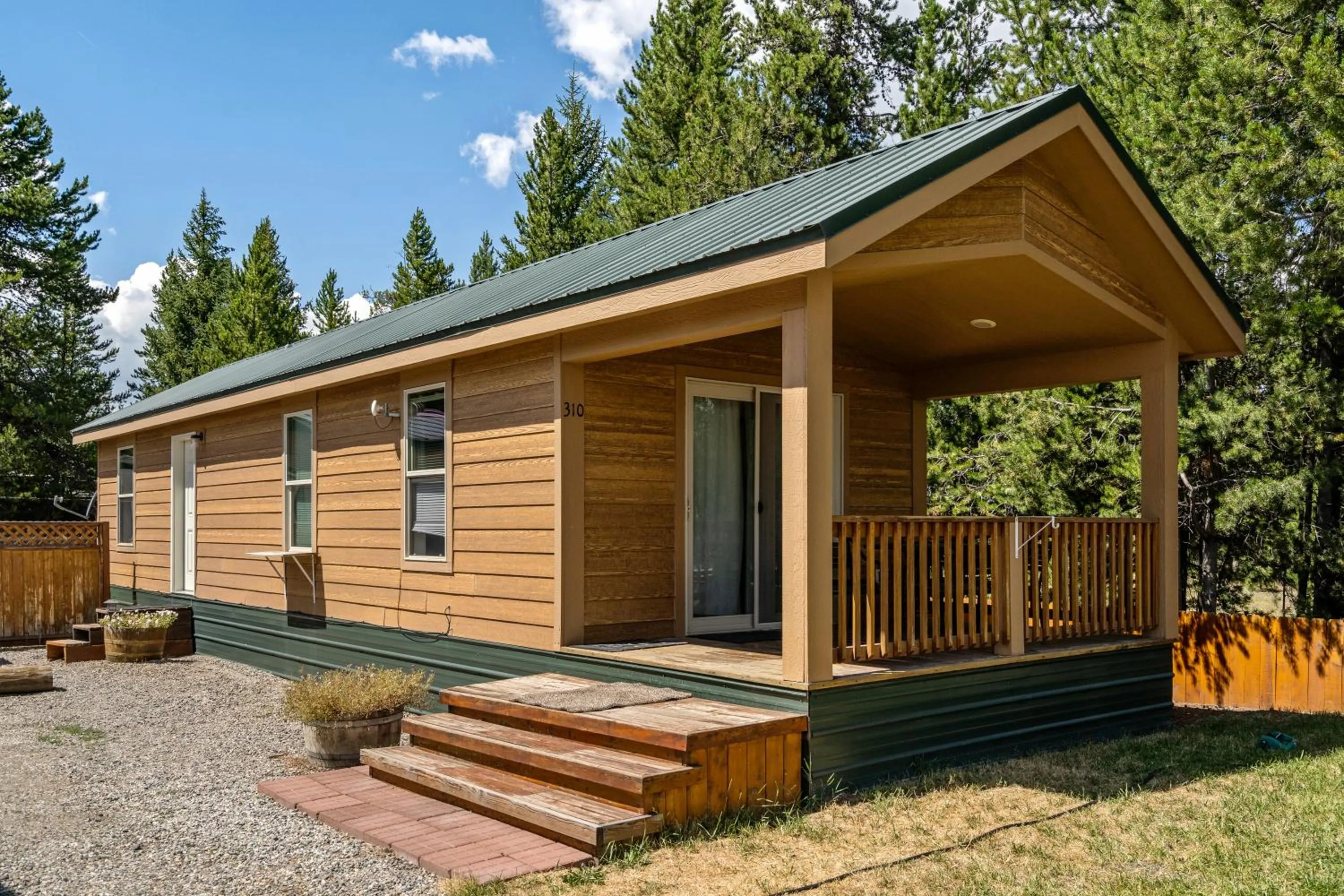 Property building in Alpine #1