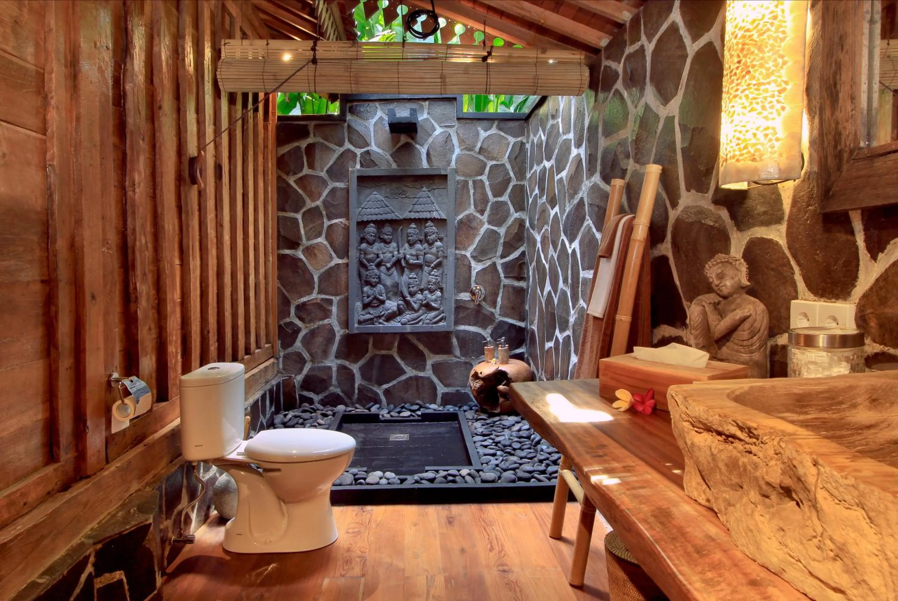 Shower in Masakali Retreat