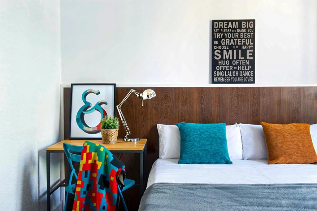 Bed in Traveller House