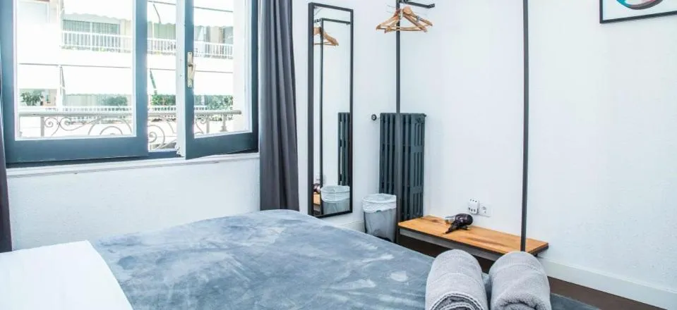 Bed in Traveller House