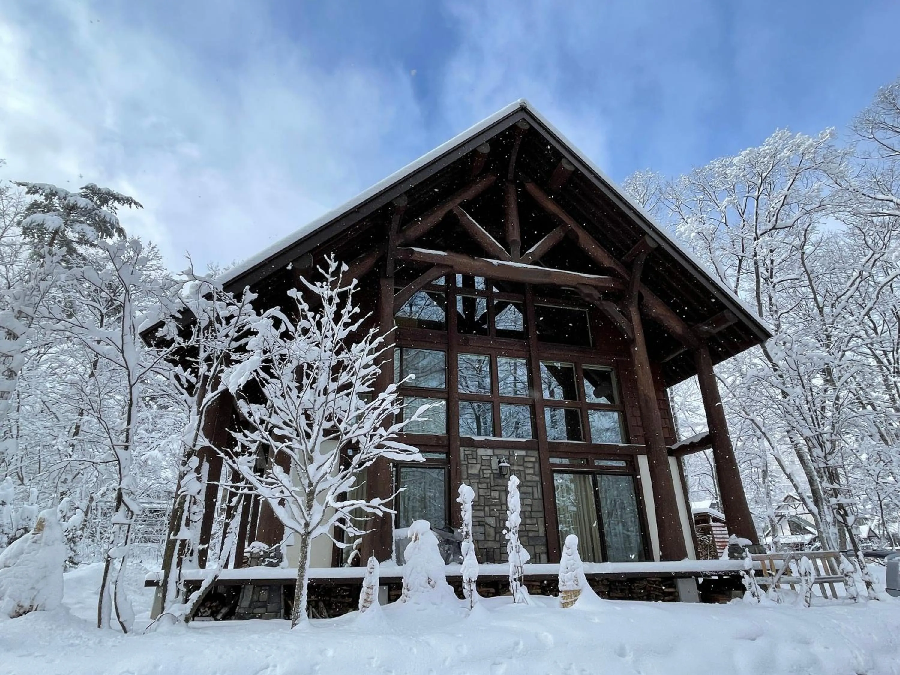 Property building in Villa Bavaria by Hakuba White Fox Company