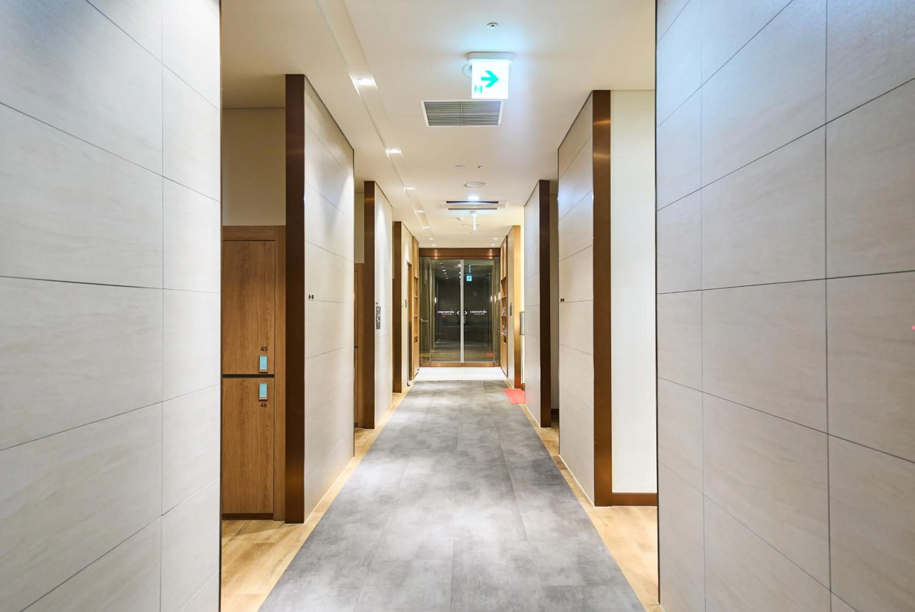 Hot Spring Bath in Chestertons Sokcho