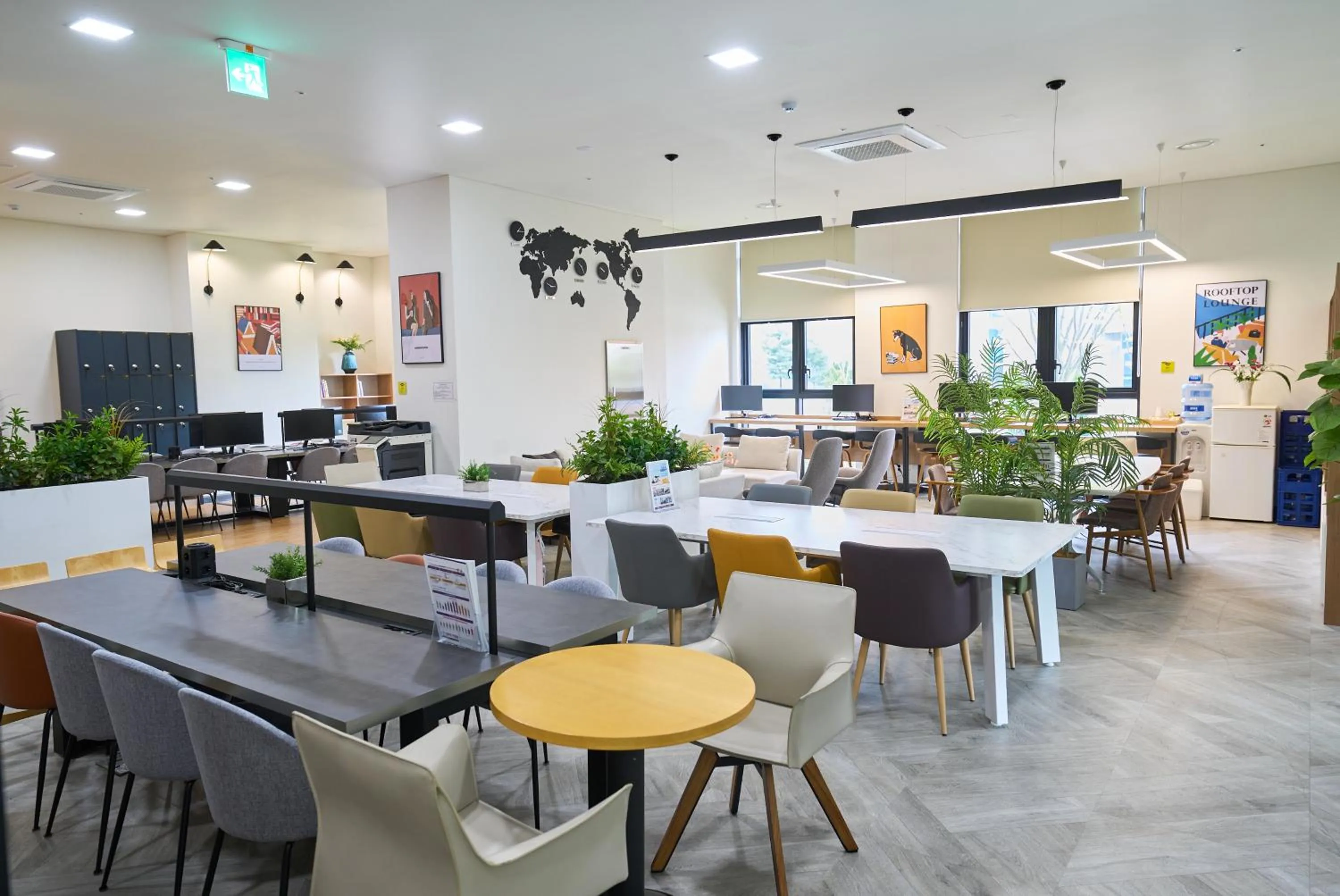 Business facilities in Chestertons Sokcho