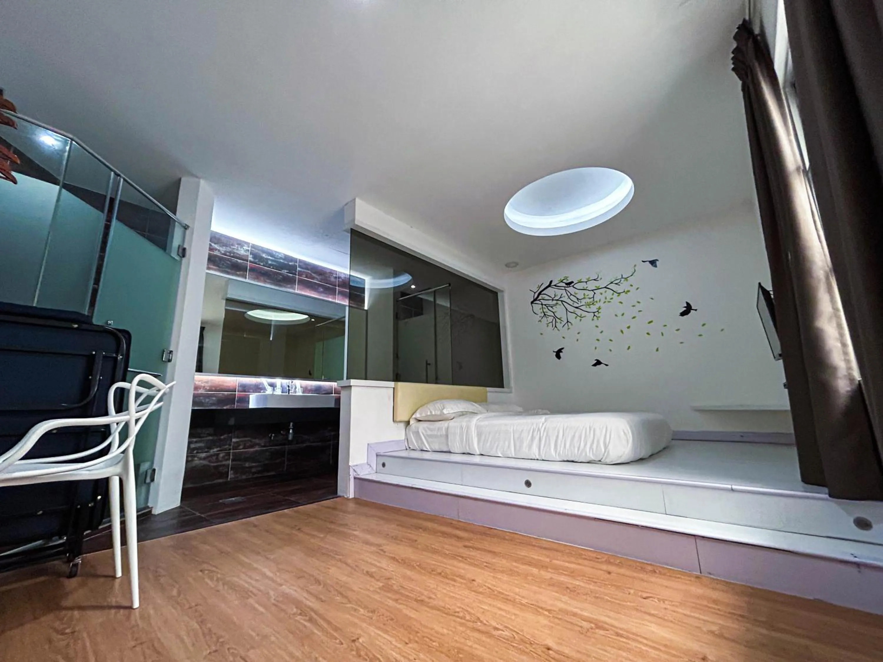 Bedroom, Bed in Cel Hotel