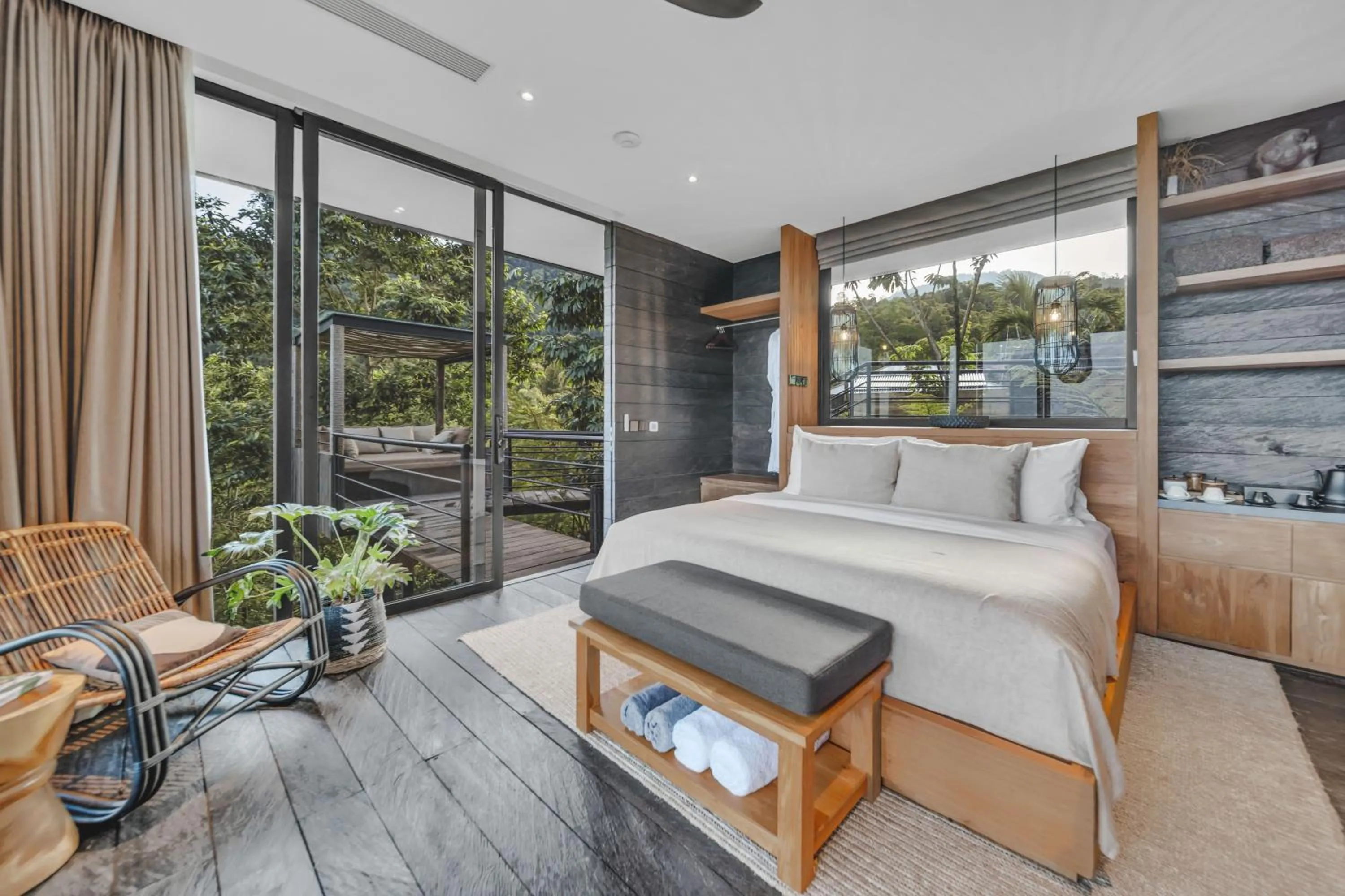 Bedroom, Bed in Munduk Cabins