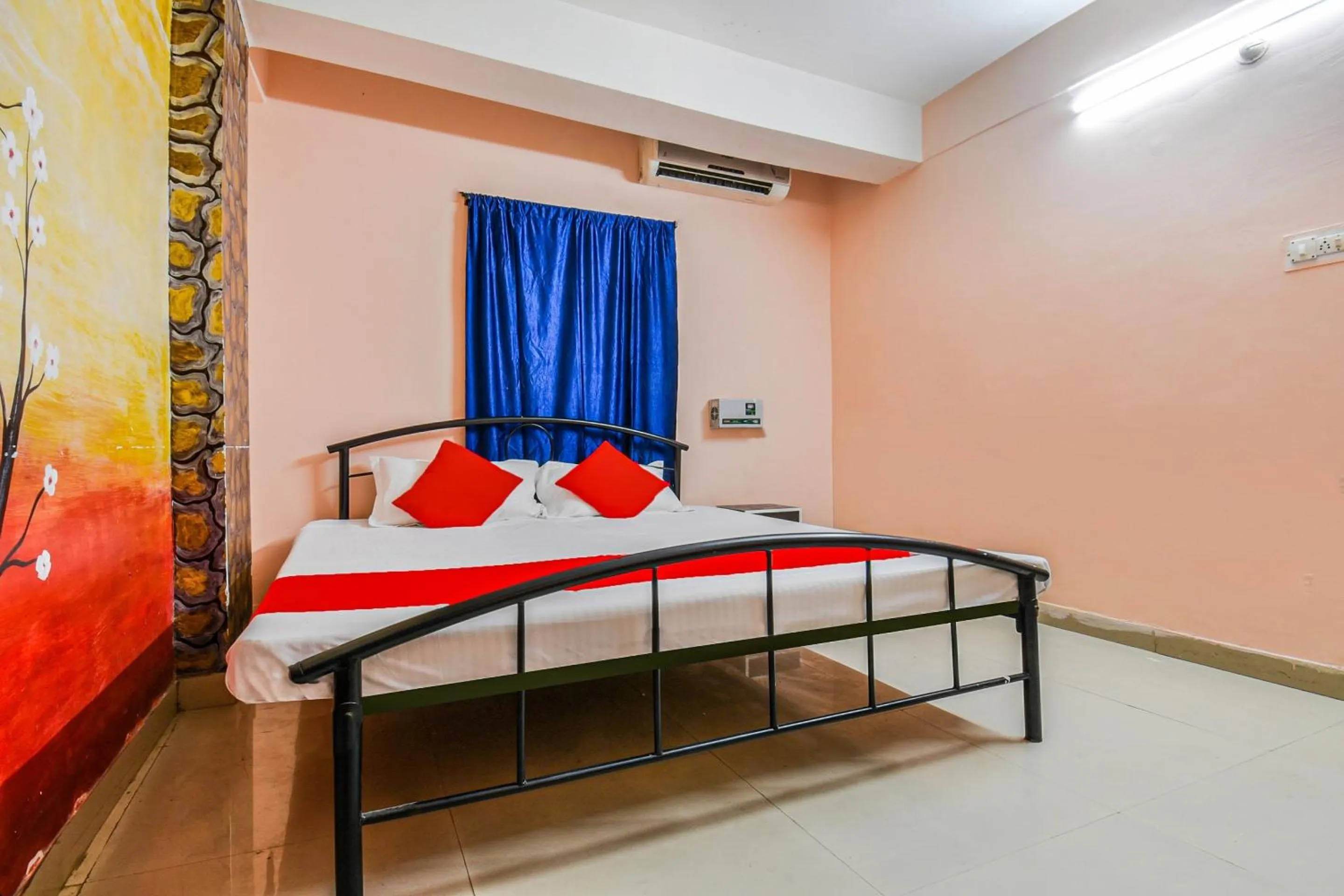 Bedroom in Hotel O River View