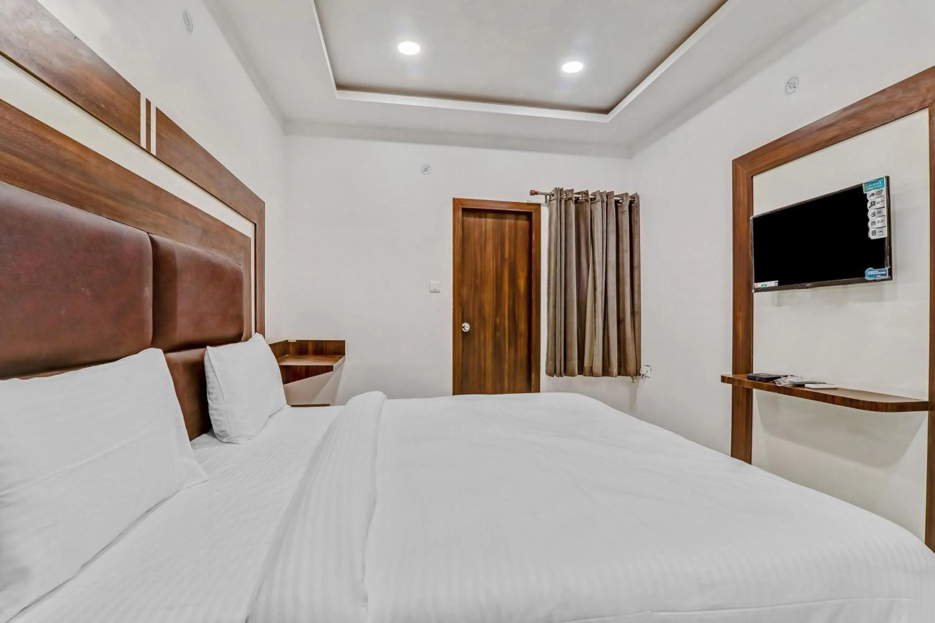 Lobby or reception, Bed in Collection O Yamuna Palace Near Gomti Riverfront Park