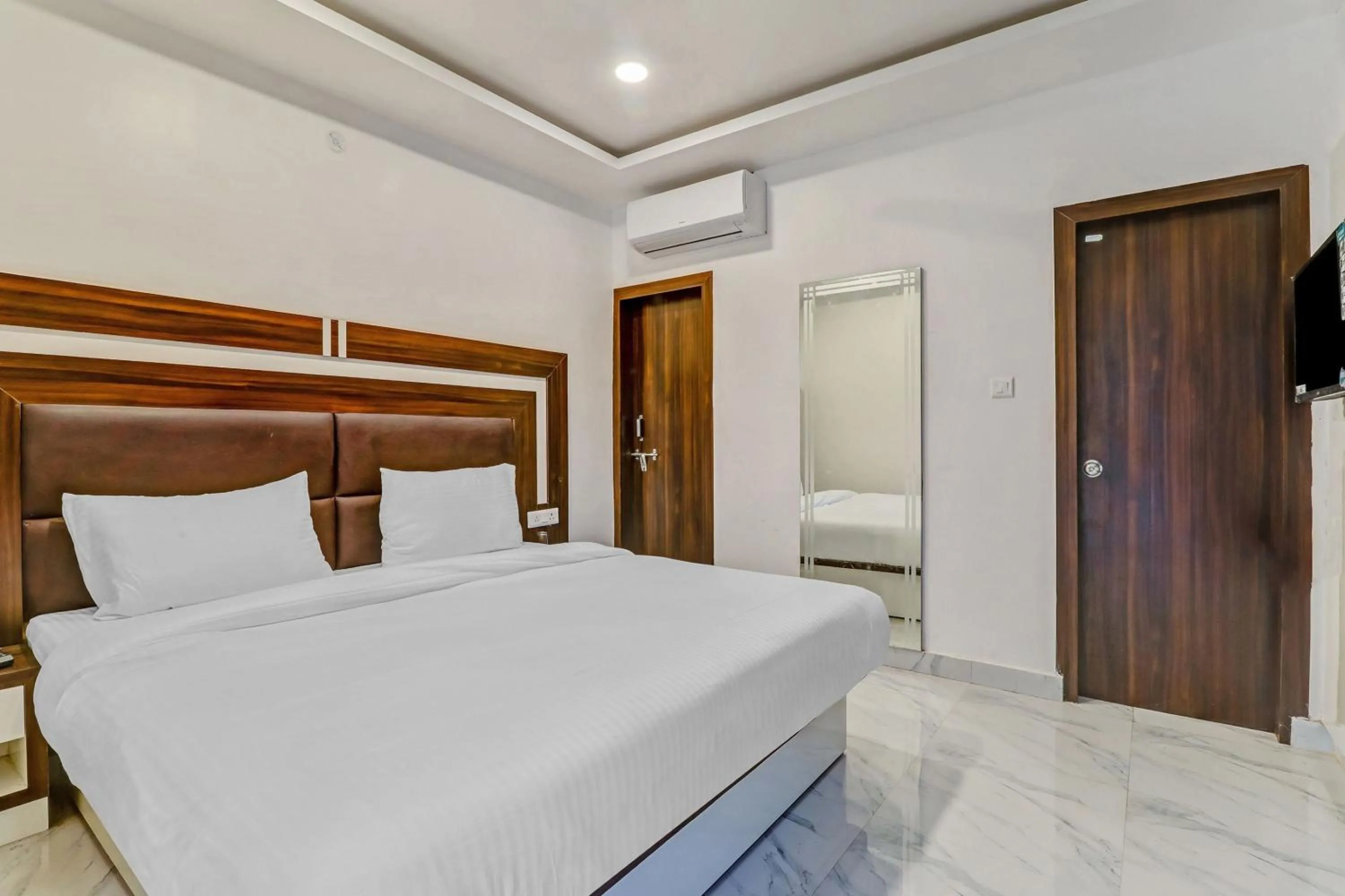 Bedroom, Bed in Collection O Yamuna Palace Near Gomti Riverfront Park