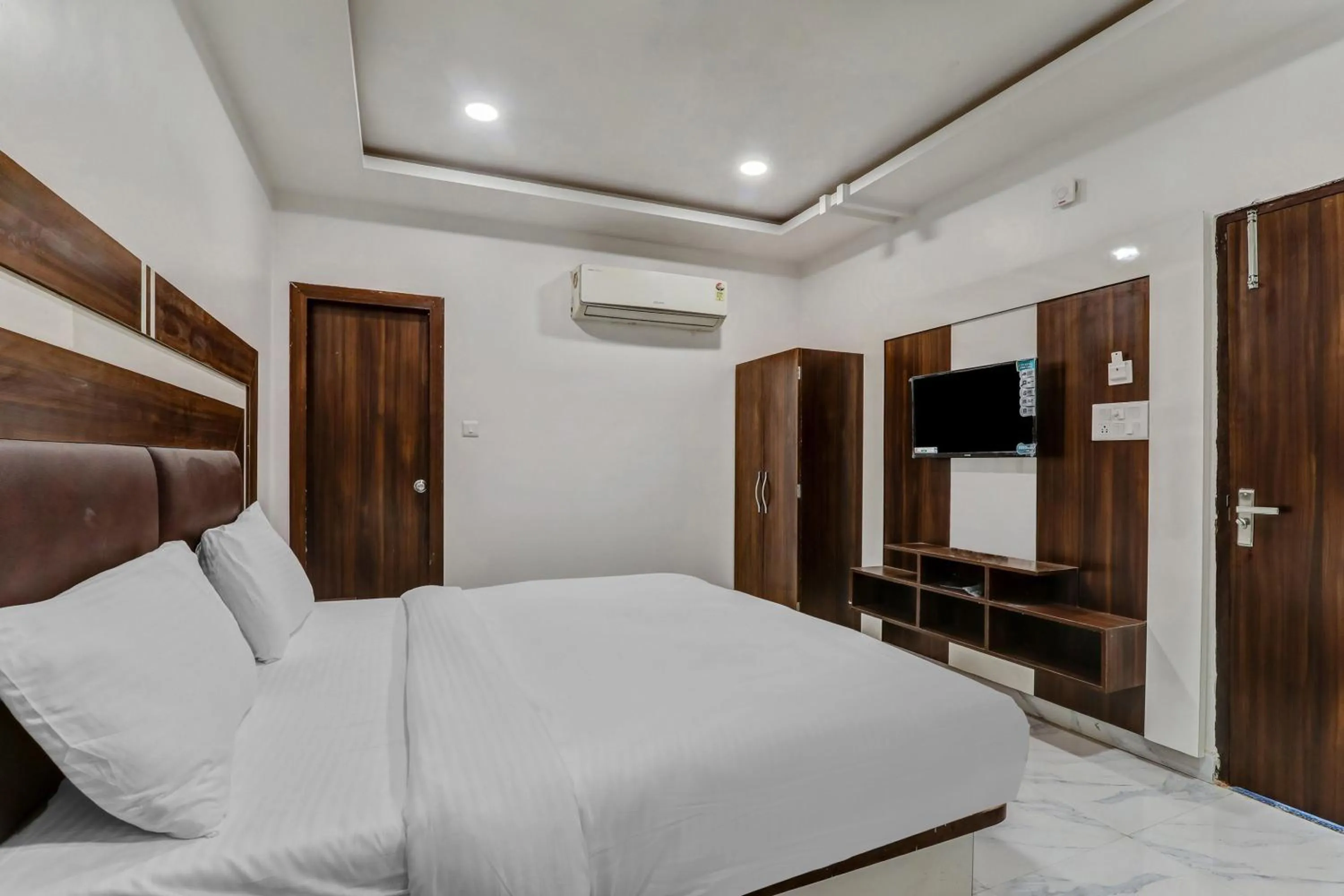 Bedroom, Bed in Collection O Yamuna Palace Near Gomti Riverfront Park