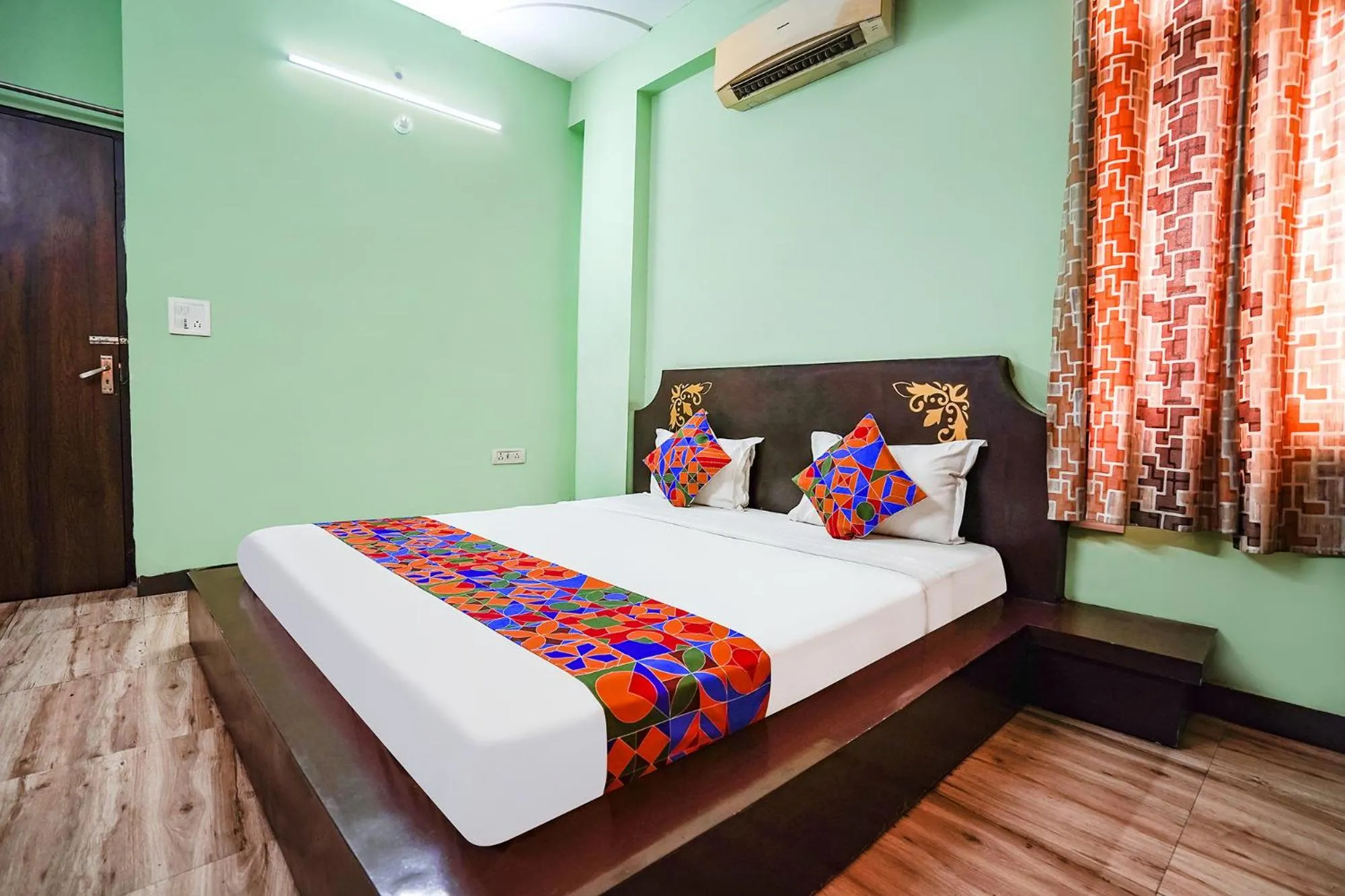 FabHotel Krishna Heights
