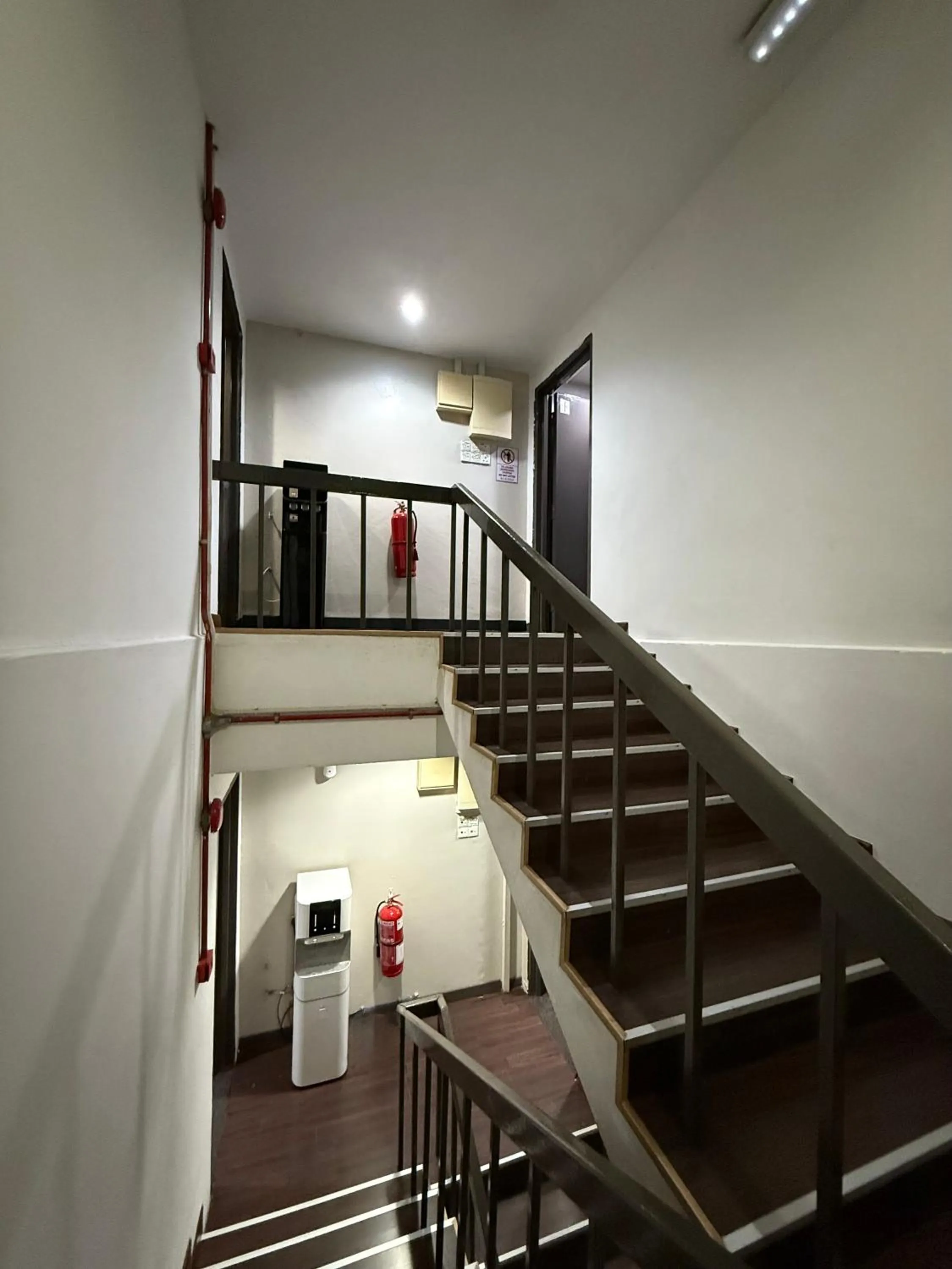 1st Living Subang SS15