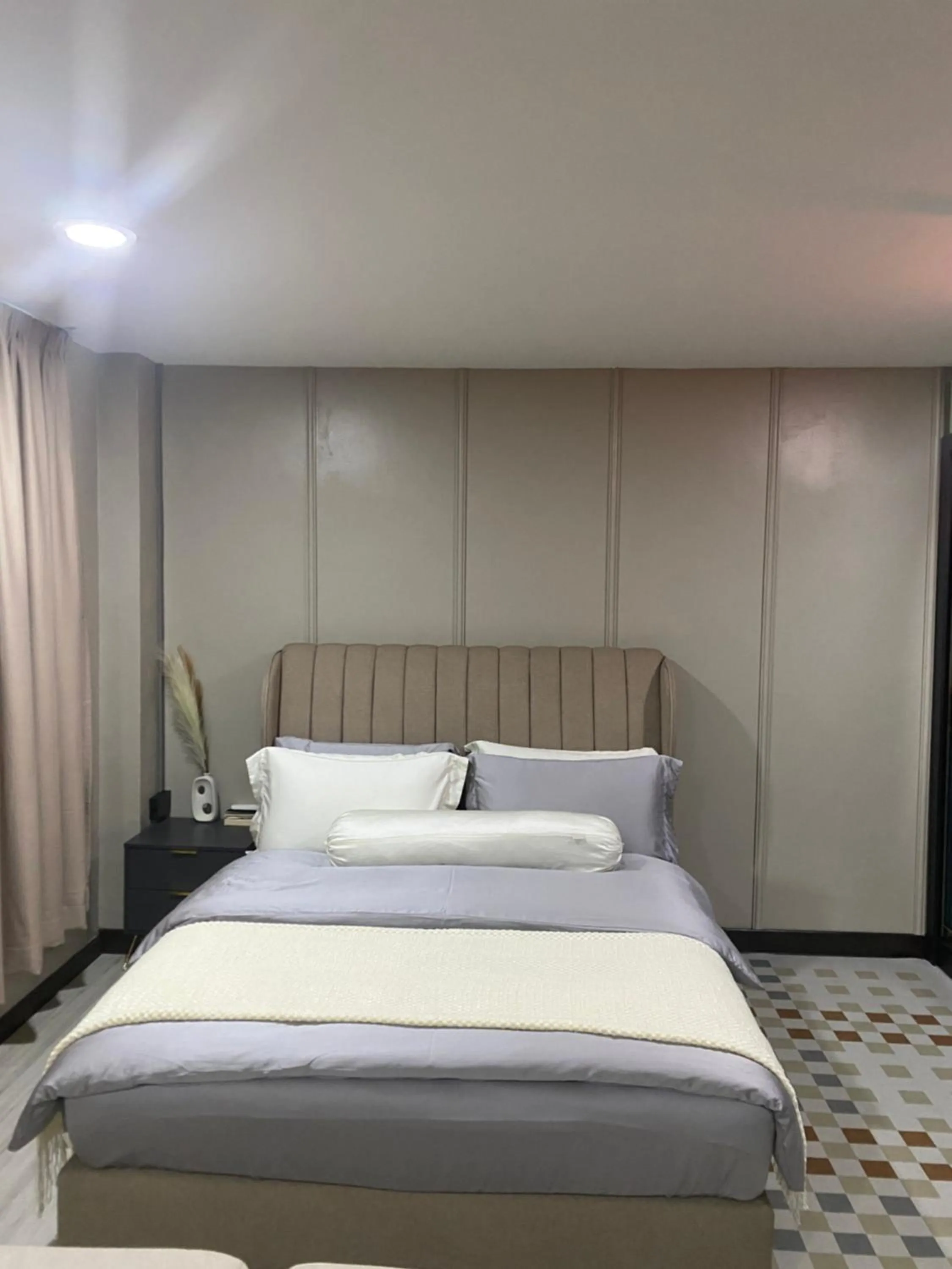 Bed in 1st Living Subang SS15