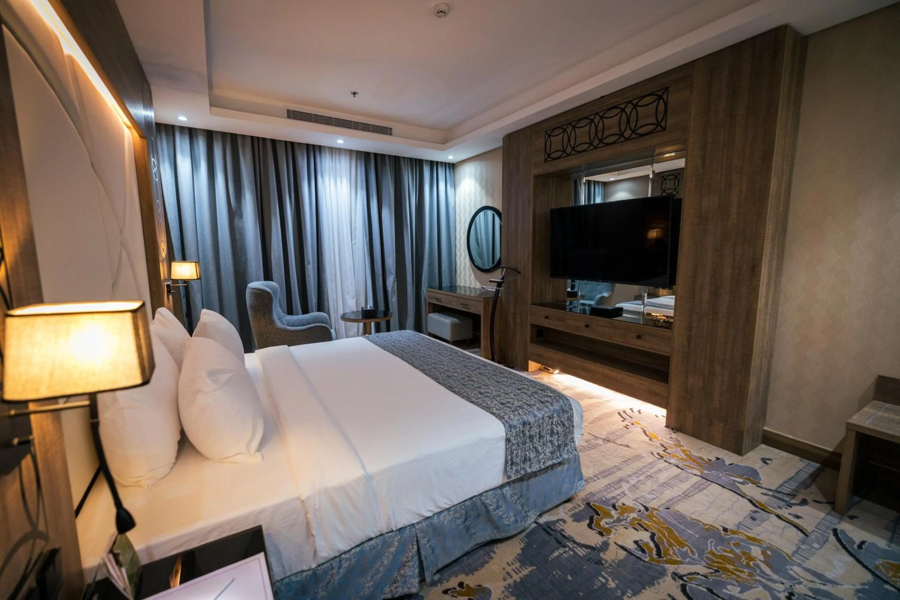 Bed in Mirnian Hotel