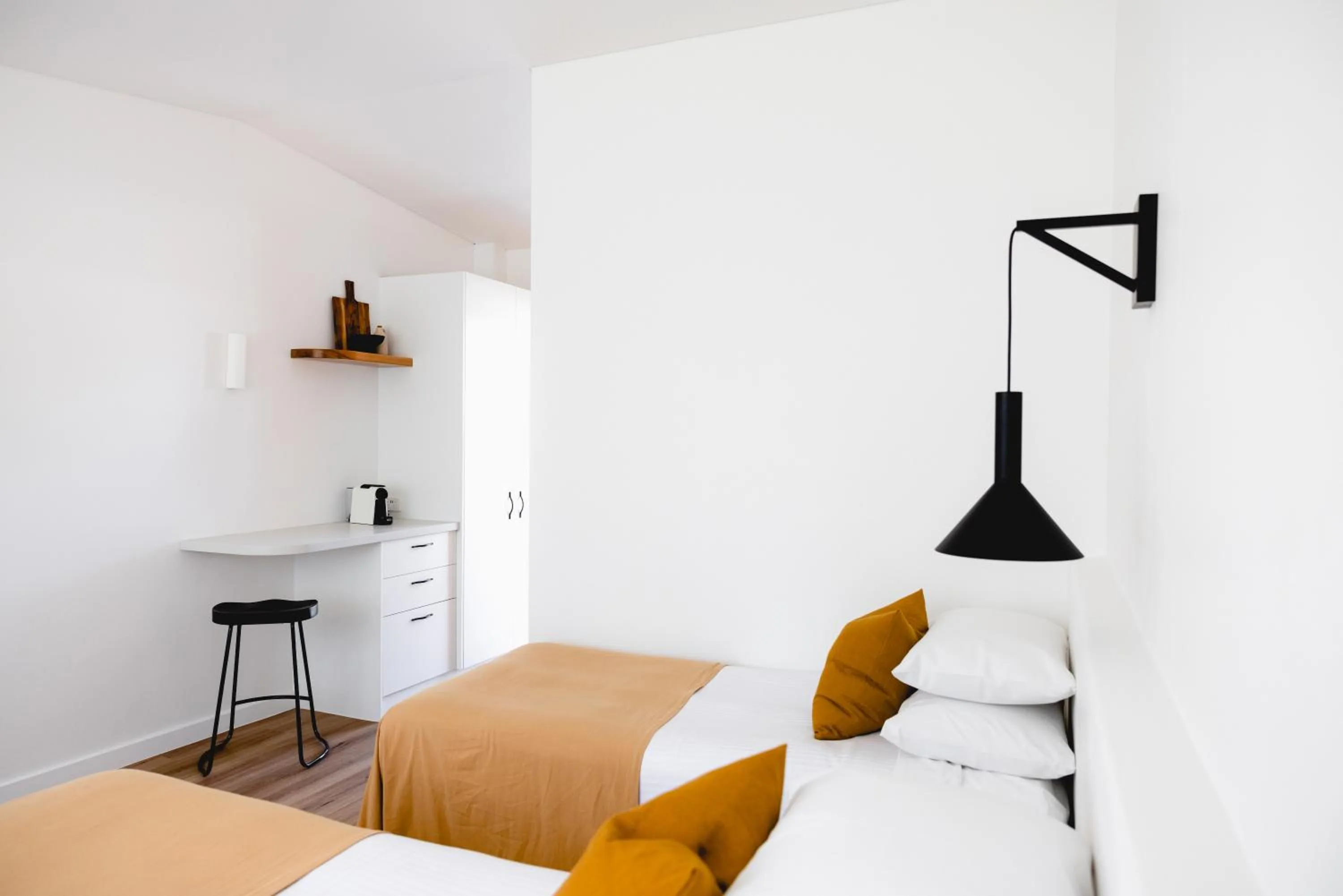 Photo of the whole room, Bed in THE BERRY VIEW