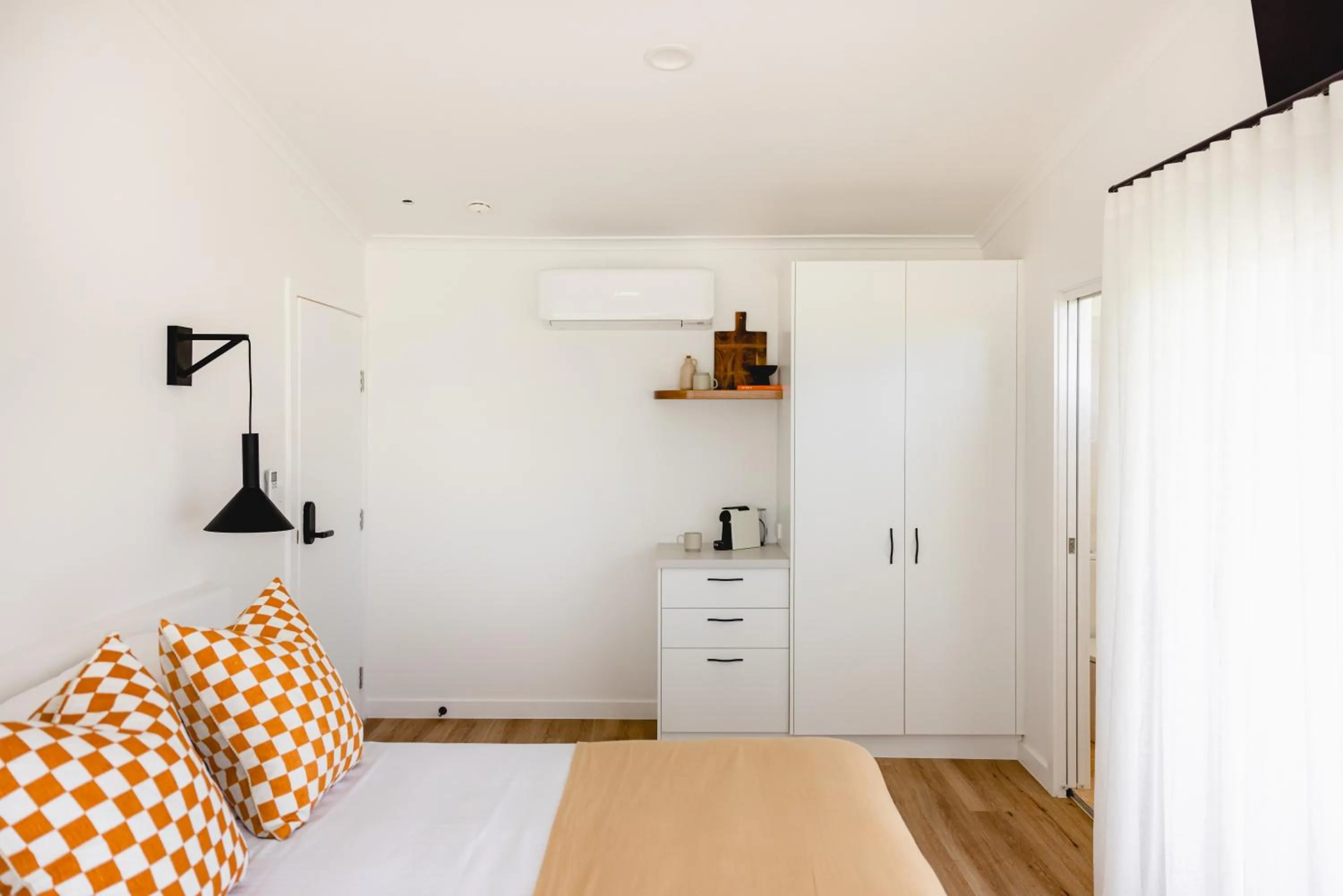 Bedroom, Bed in THE BERRY VIEW