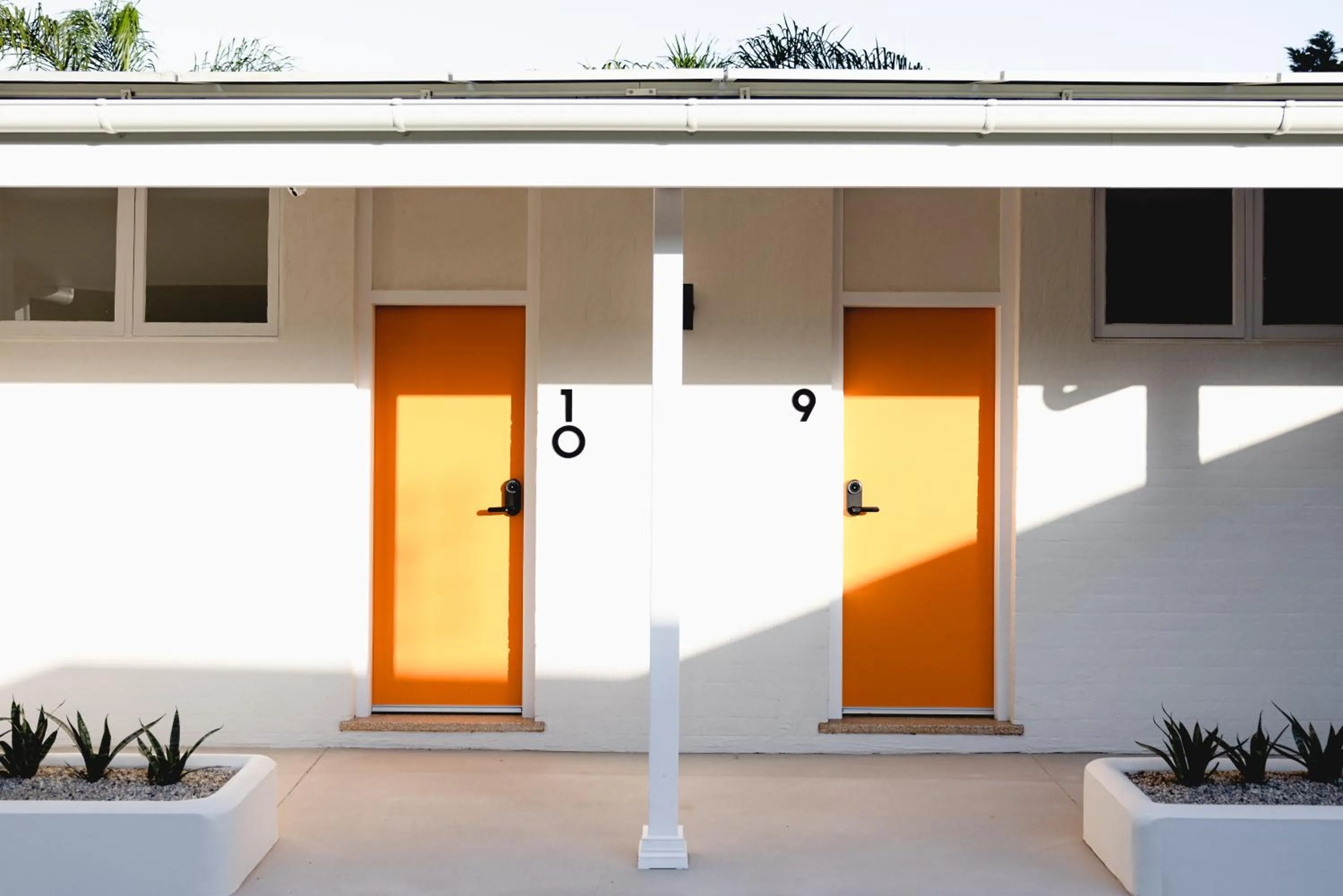 Facade/entrance in THE BERRY VIEW