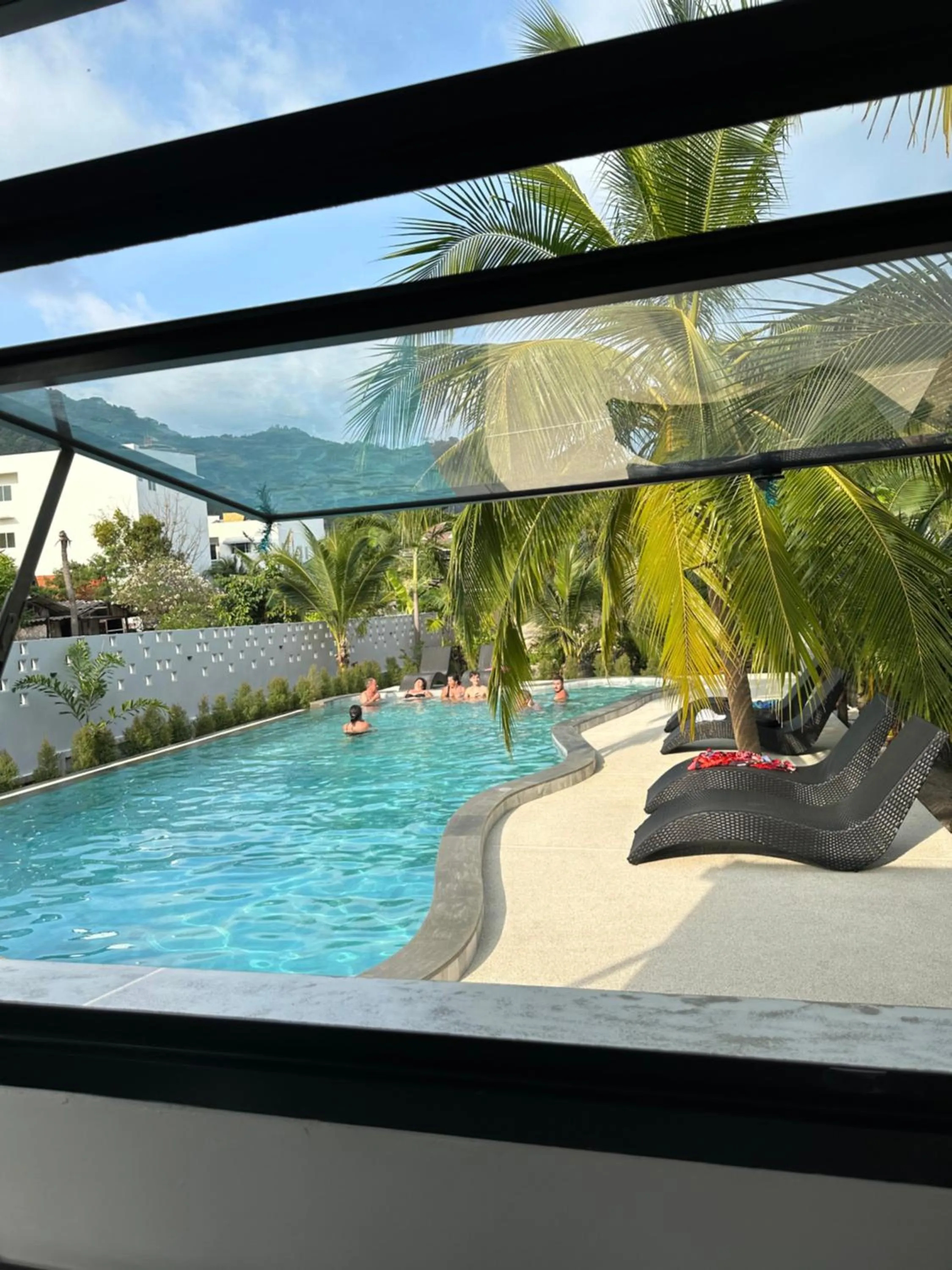 Swimming pool in Family House Resort, Haad Rin