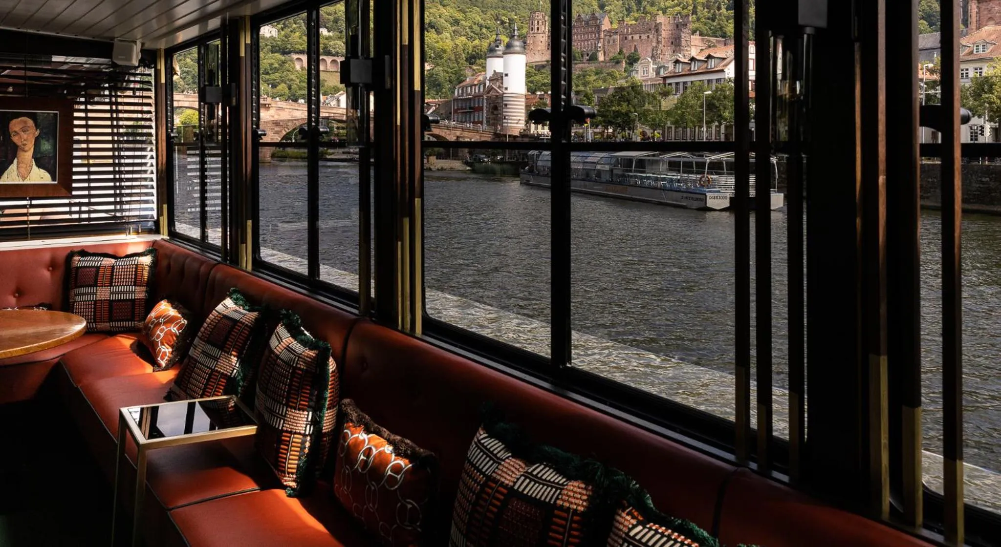 Restaurant/places to eat in House of Hütter- Heidelberg Suites Boutique