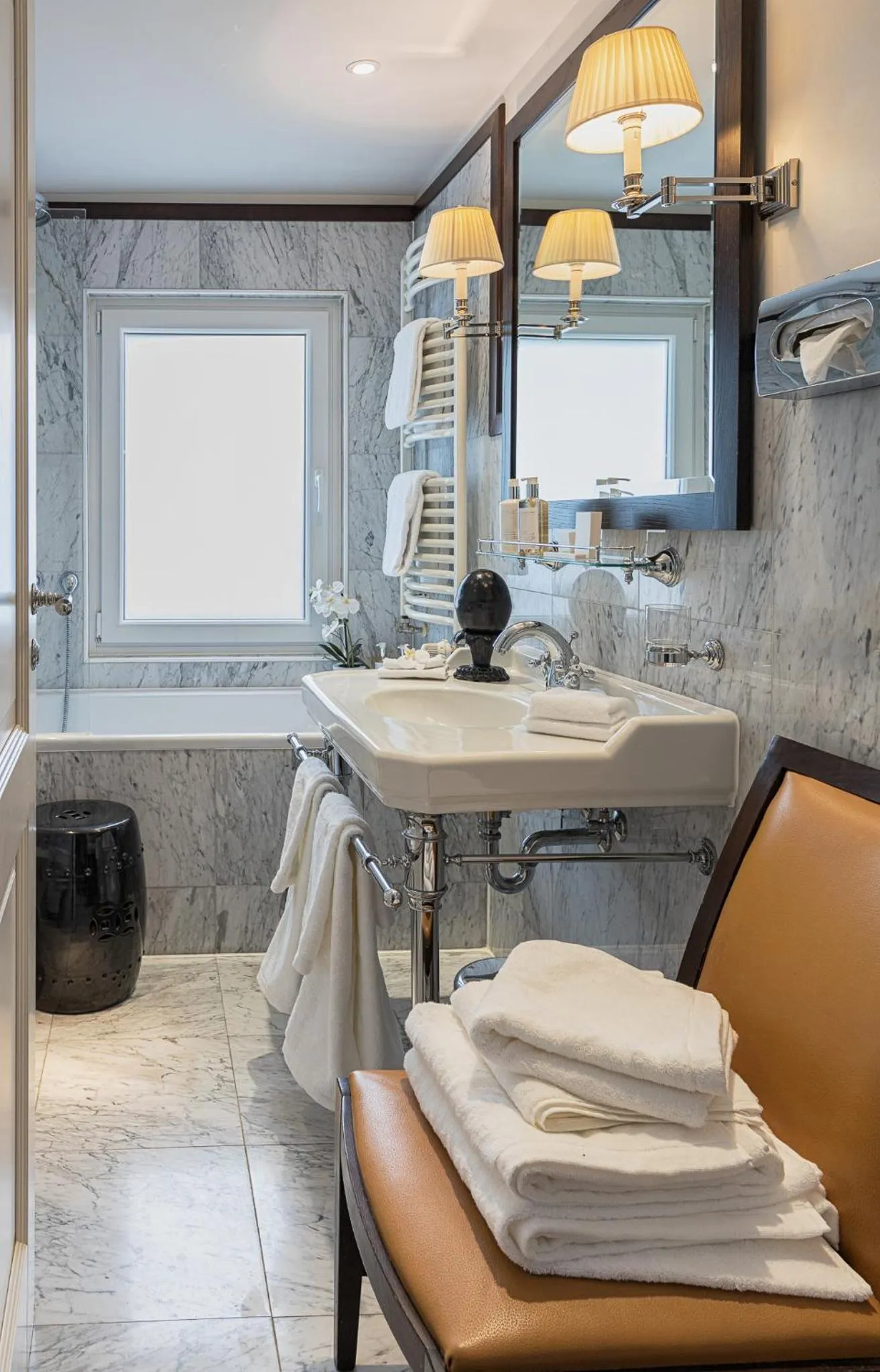 Bathroom in House of Hütter- Heidelberg Suites Boutique