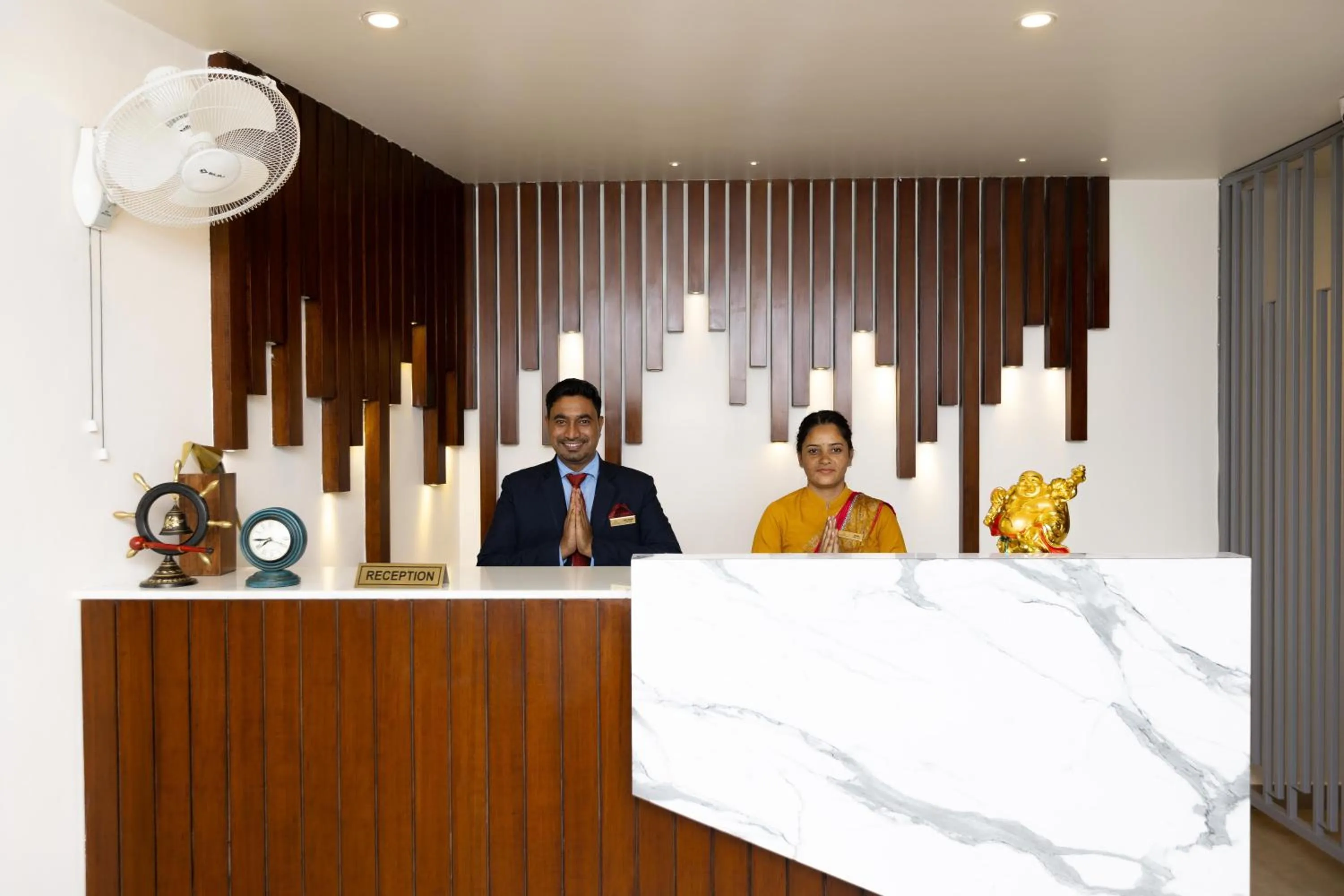 Lobby or reception in HOTEL JS SOUVENIR