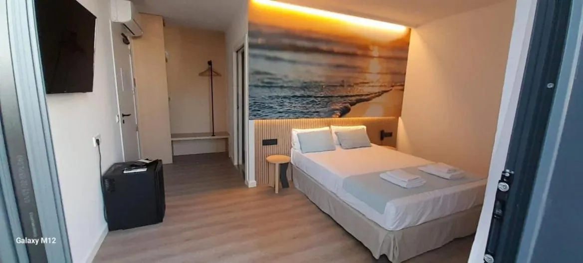 Bed in Alannia Salou