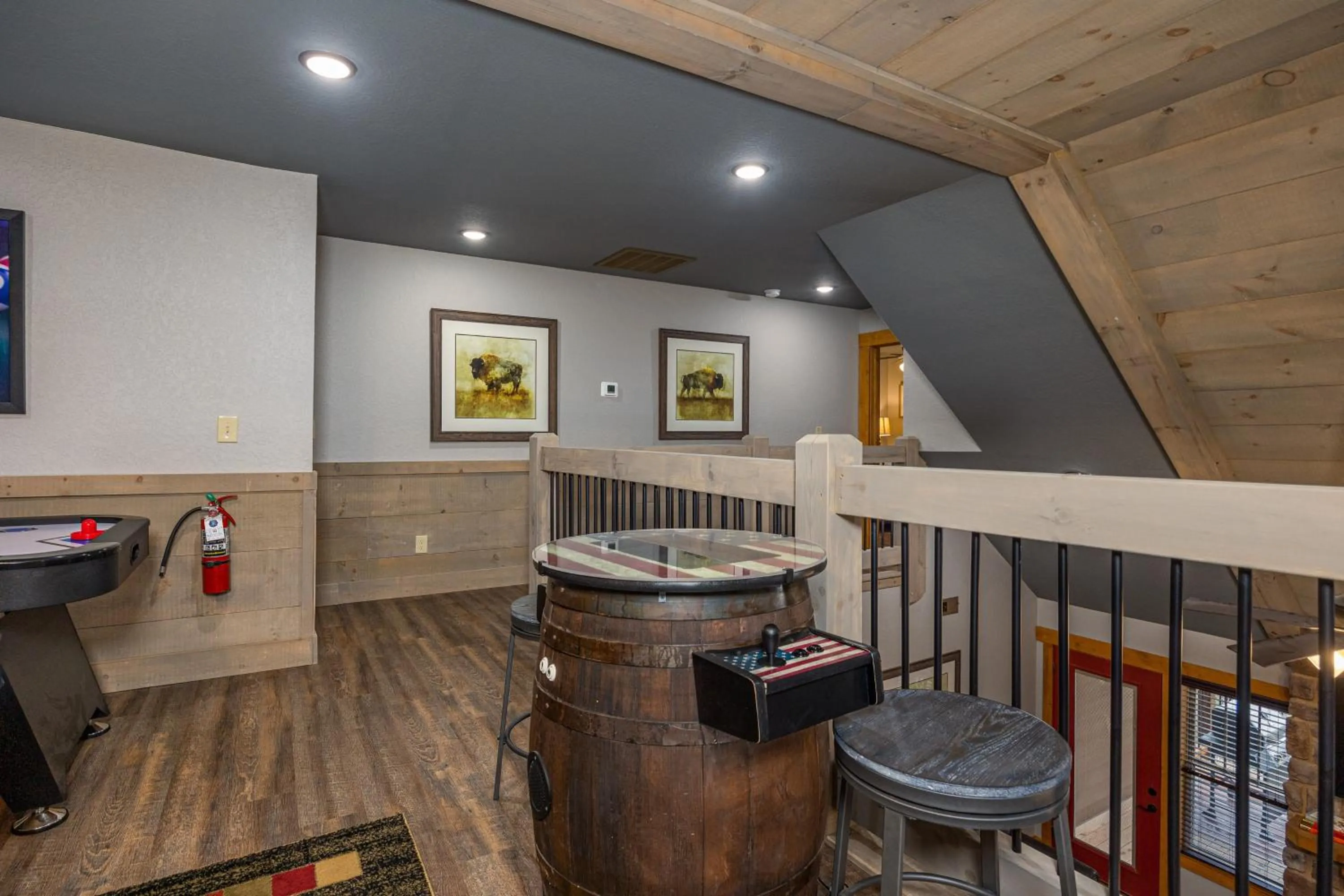 Mountain Sunrise Pool Cottage chalet