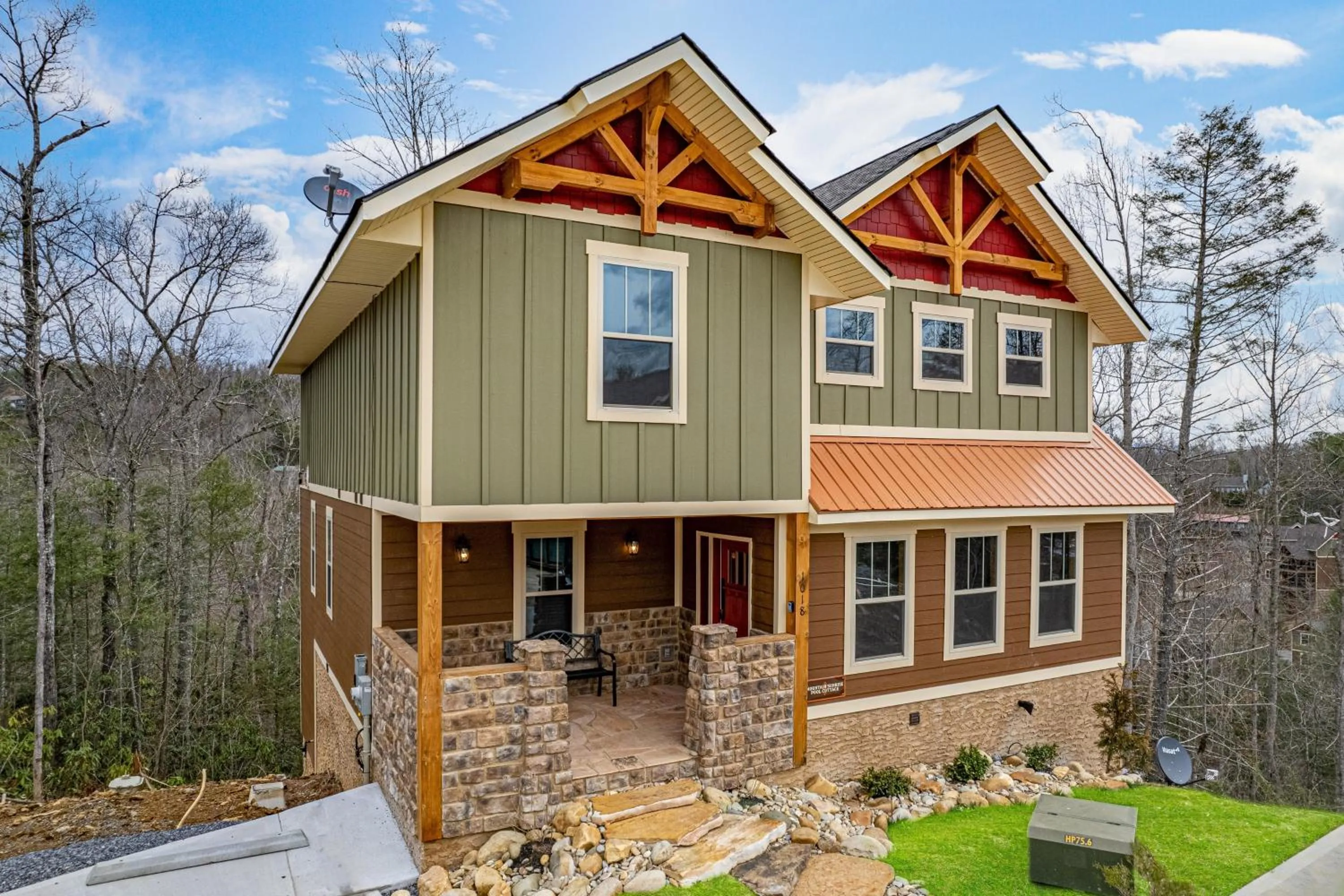 Mountain Sunrise Pool Cottage chalet