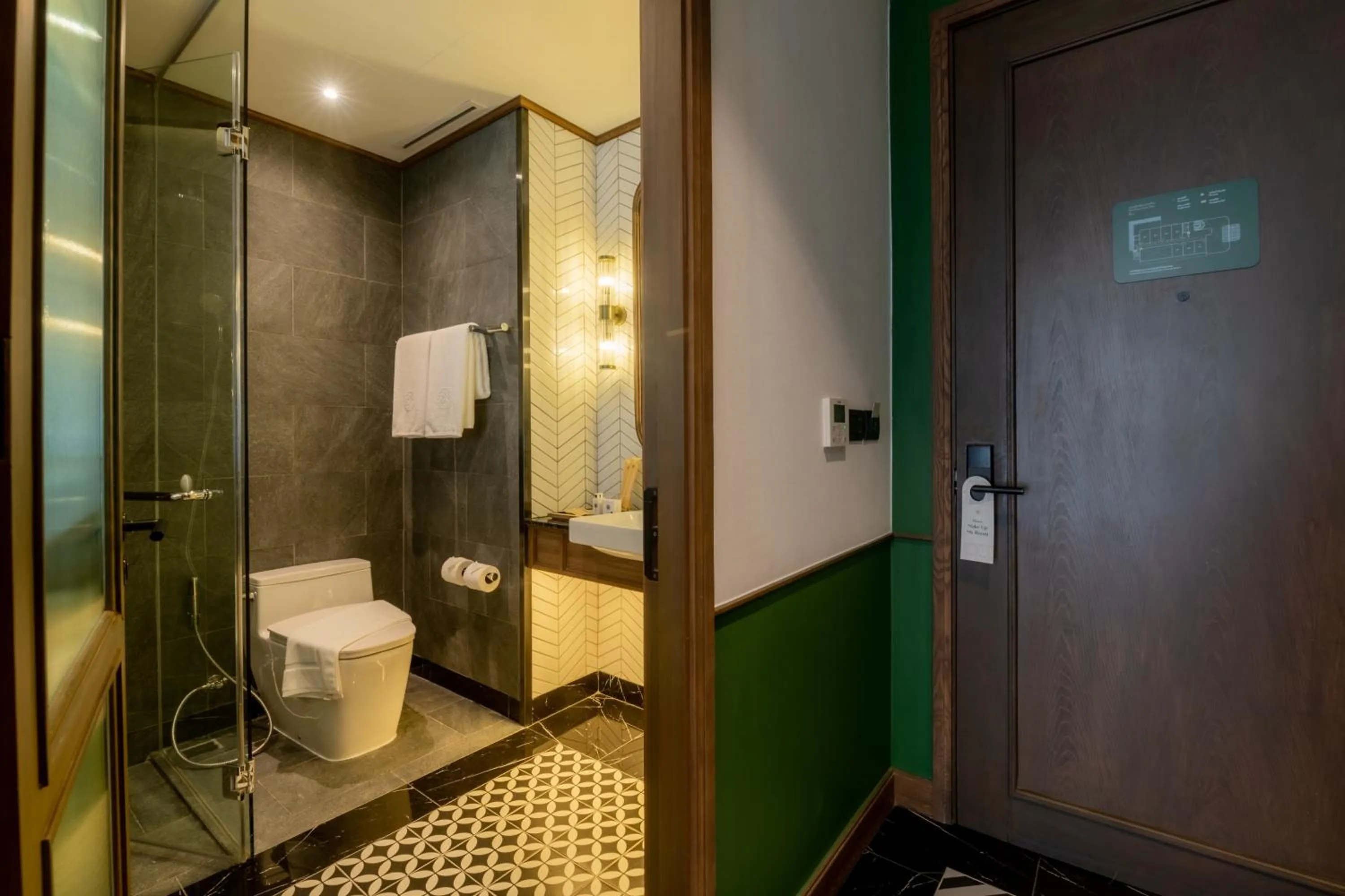 Toilet in Hotel MOCO