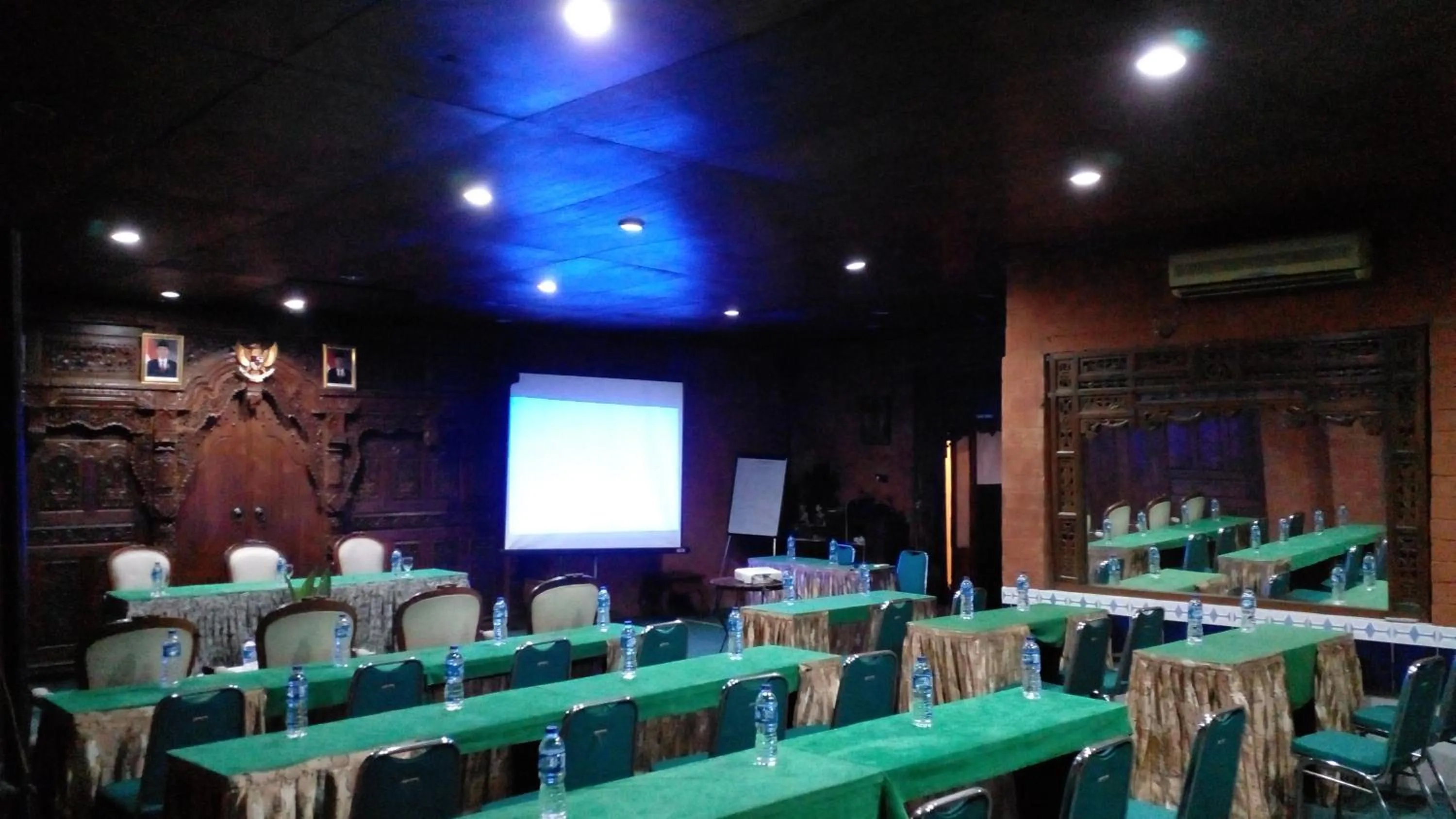 Meeting/conference room in Hotel Bifa Yogyakarta