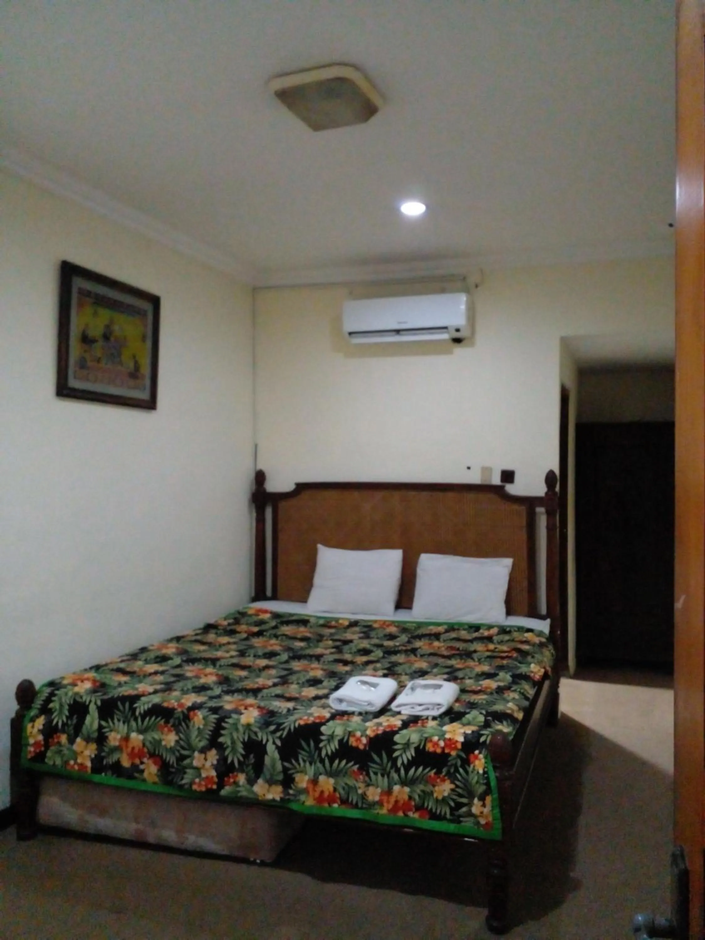 Bed in Hotel Bifa Yogyakarta