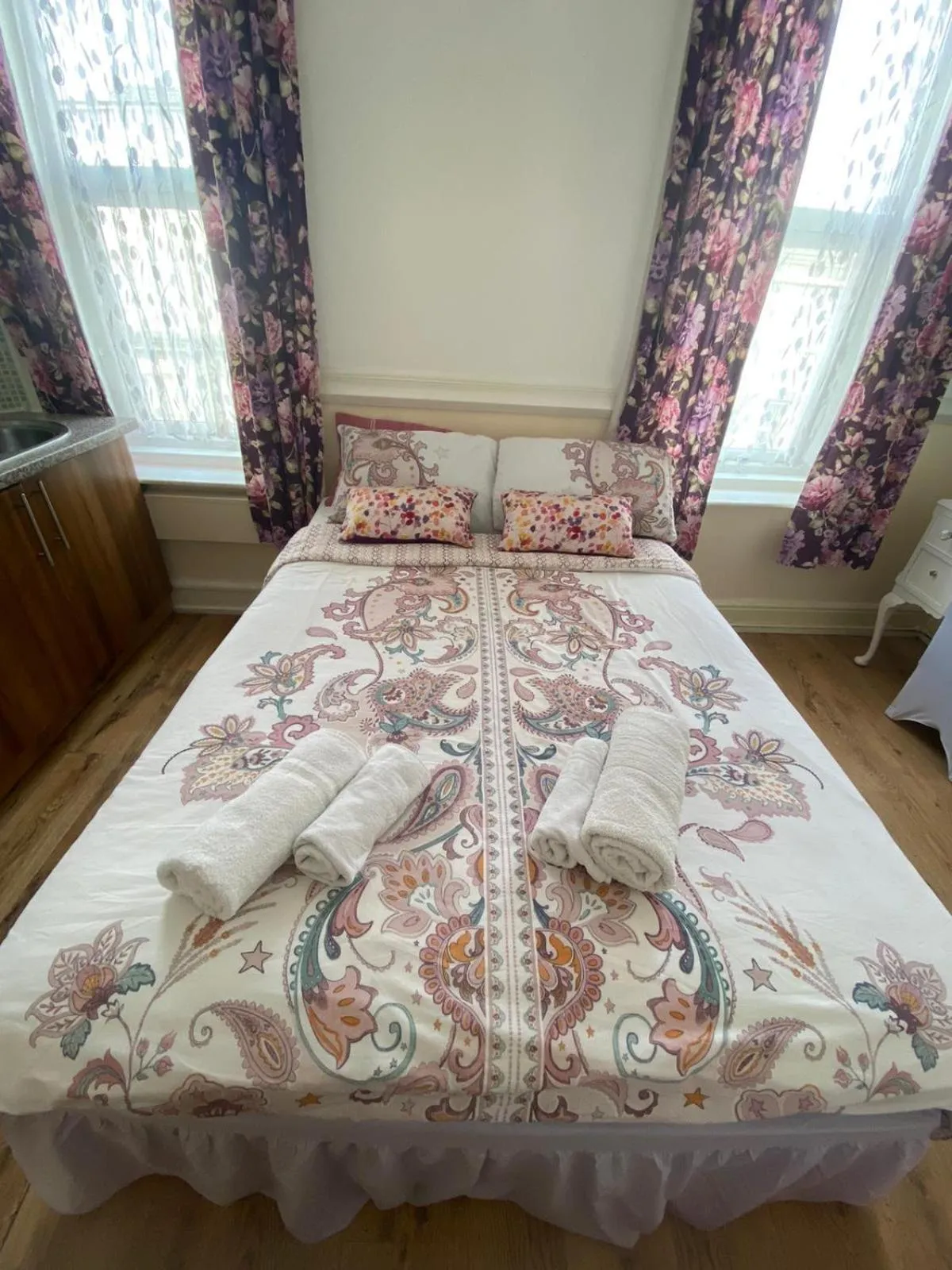 Bed in Mellory hotel