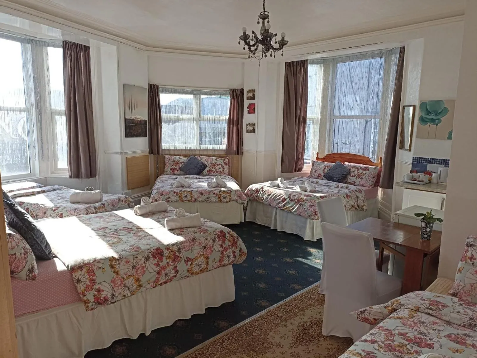 Photo of the whole room, Bed in Mellory hotel