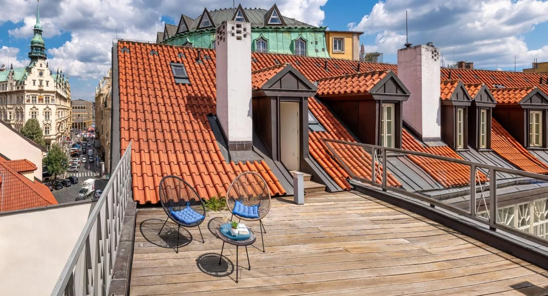 Balcony/Terrace in Golden Angel Suites by Adrez