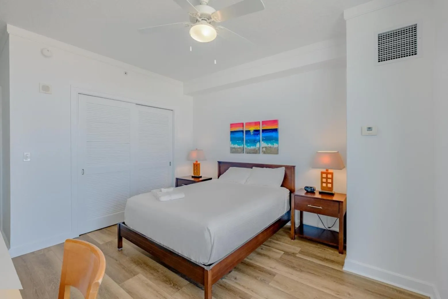 Bed in Ocean Club 607