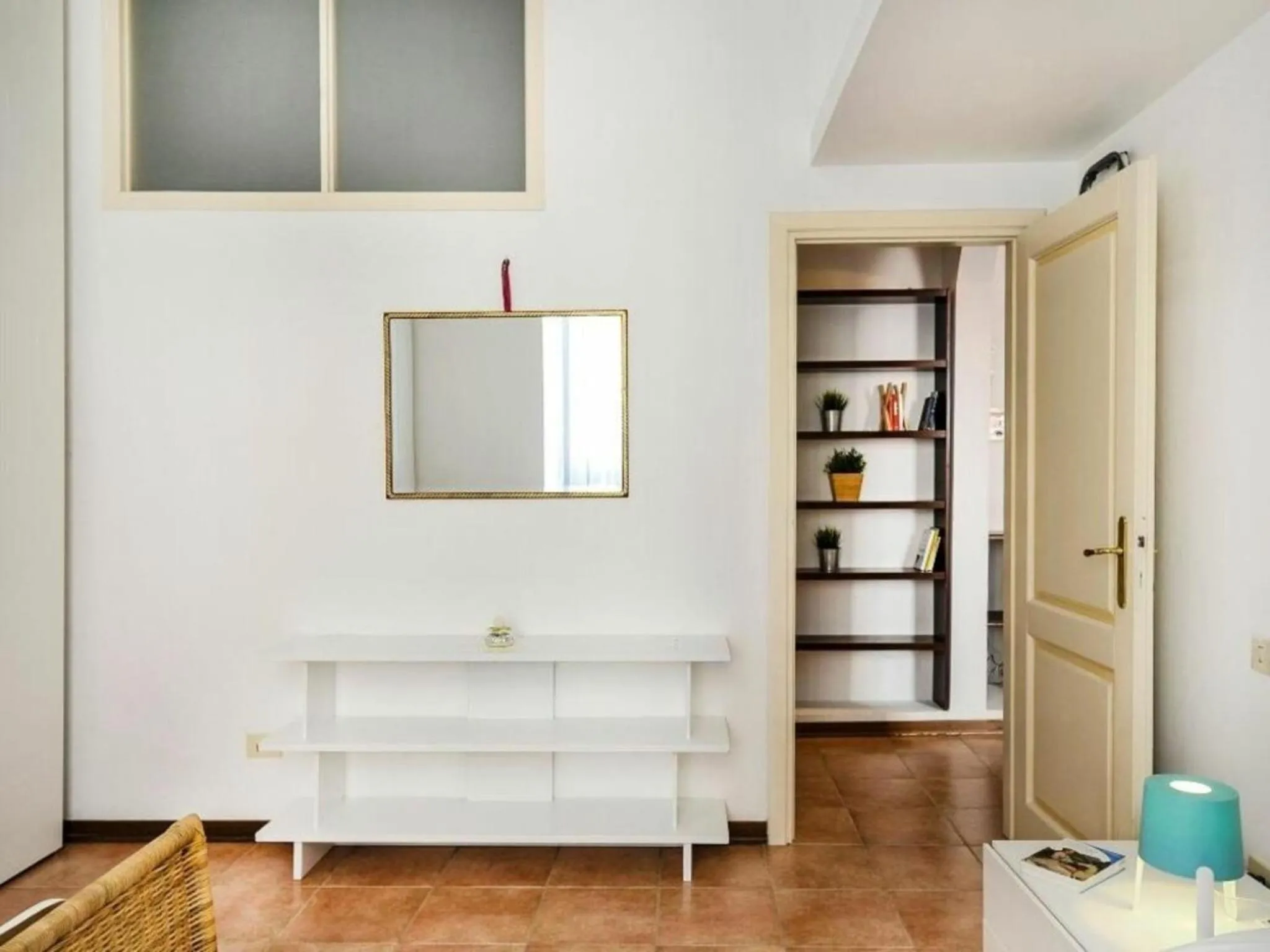 Bedroom in Piero Della Francesca by Halldis