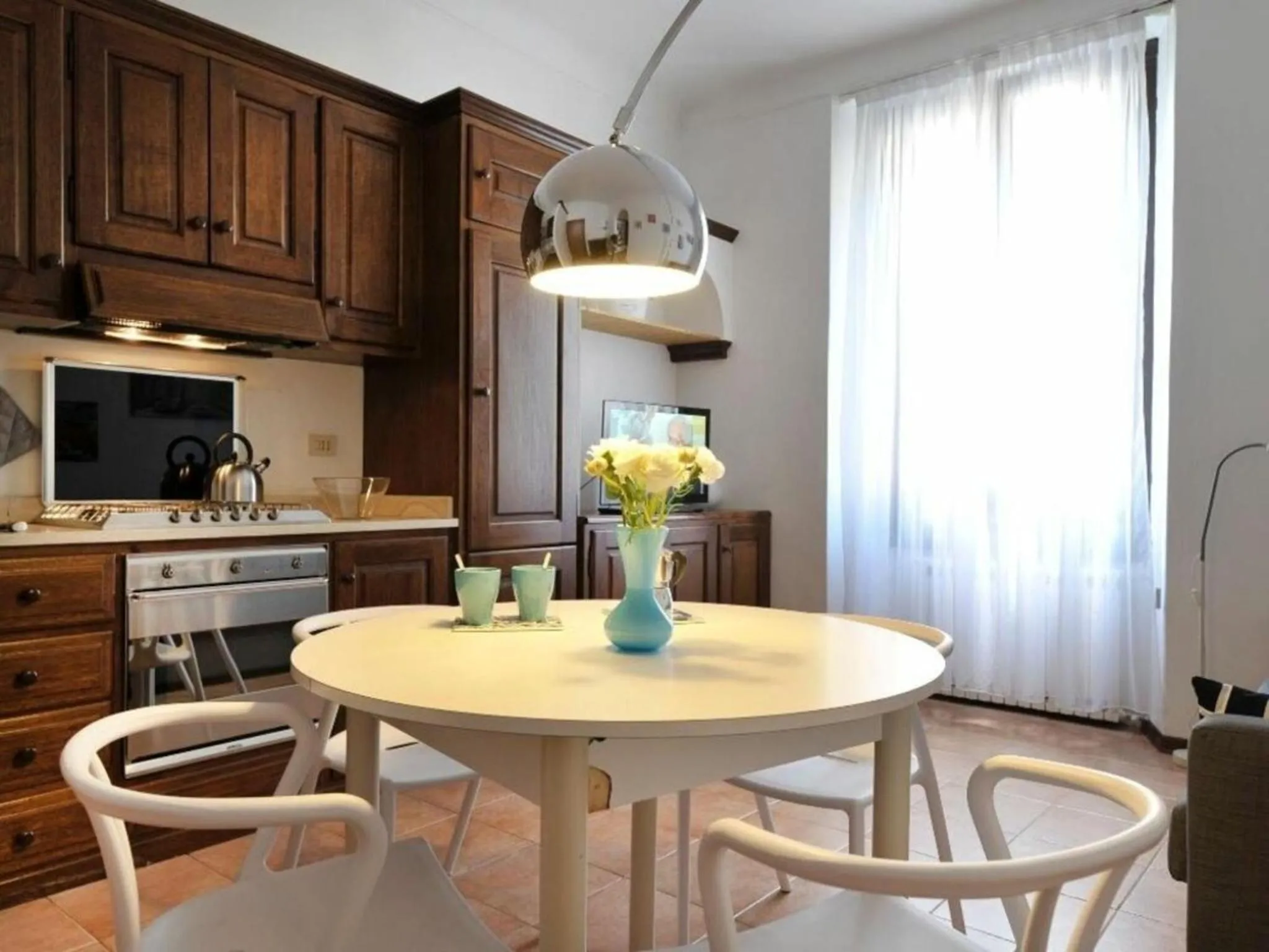 Kitchen or kitchenette in Piero Della Francesca by Halldis