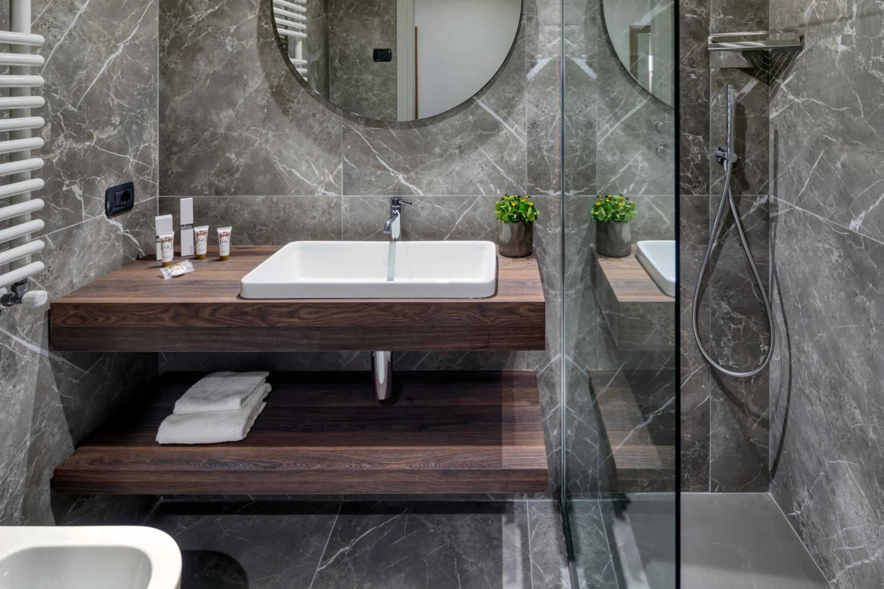 Bathroom in Porta Altinia Suites