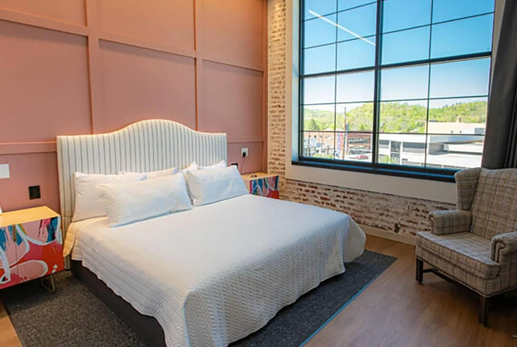 Photo of the whole room, Bed in The Schoolhouse Hotel, Trademark Collection by Wyndham