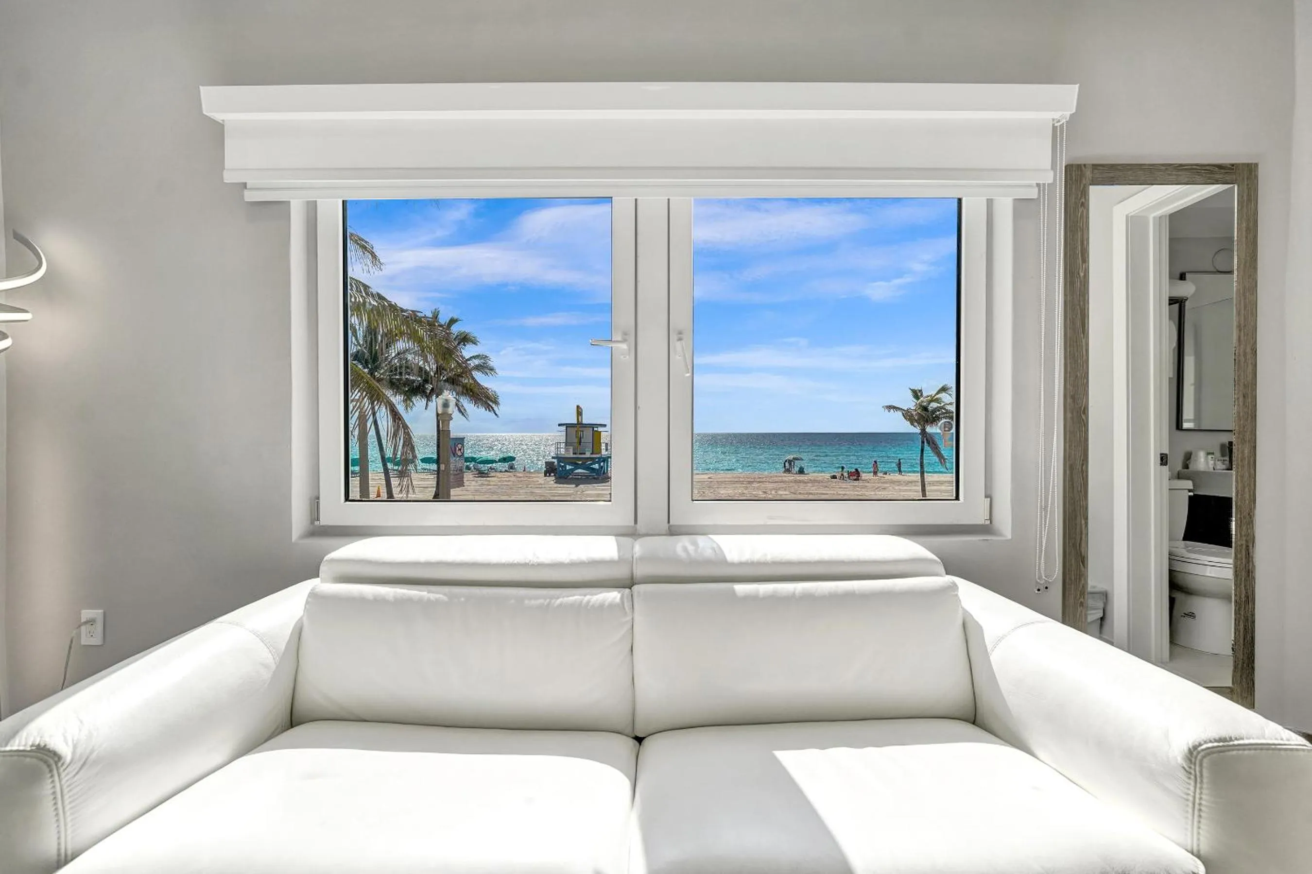 Natural landscape, Bed in Hotel Sheldon