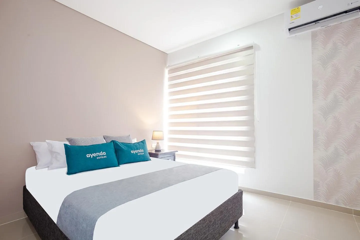 Bedroom, Bed in Montepinares Apartaestudios