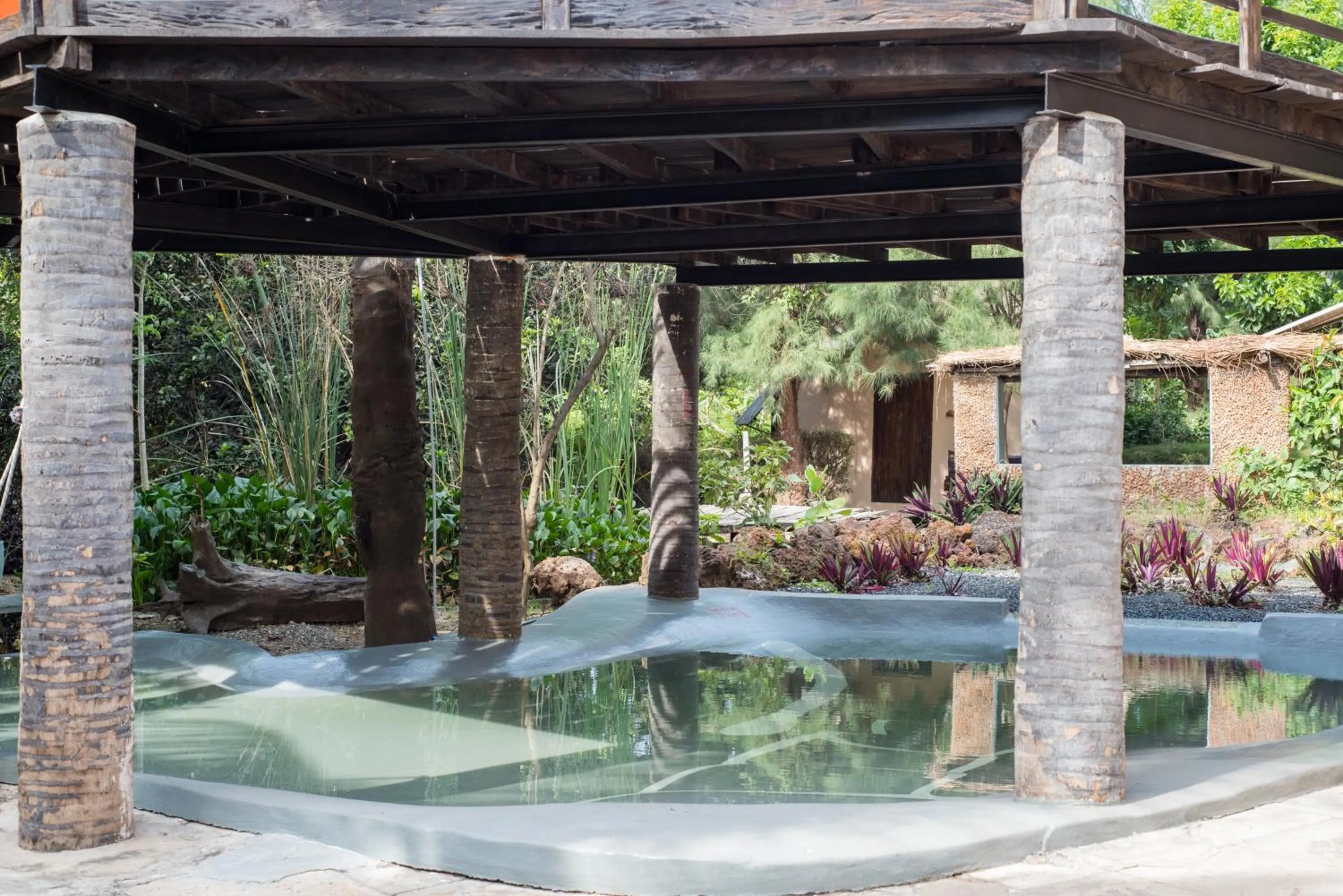 Swimming pool in Footsteps Eco-Lodge