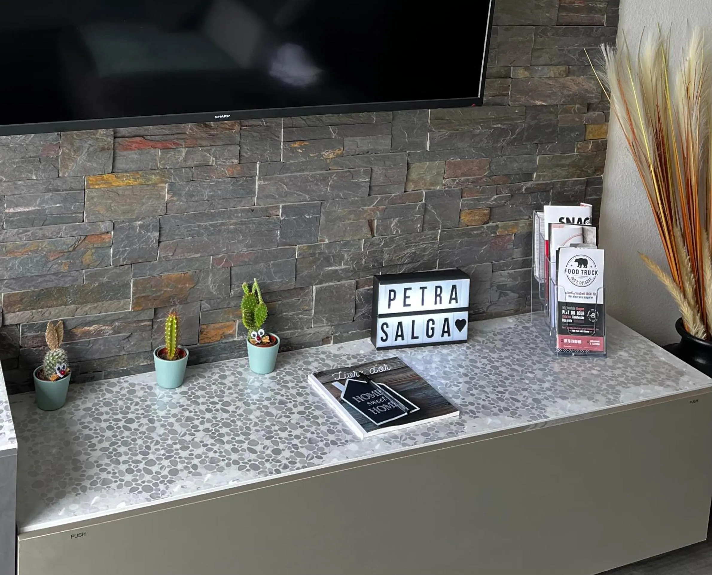 Living room in Casa Petra SALGA