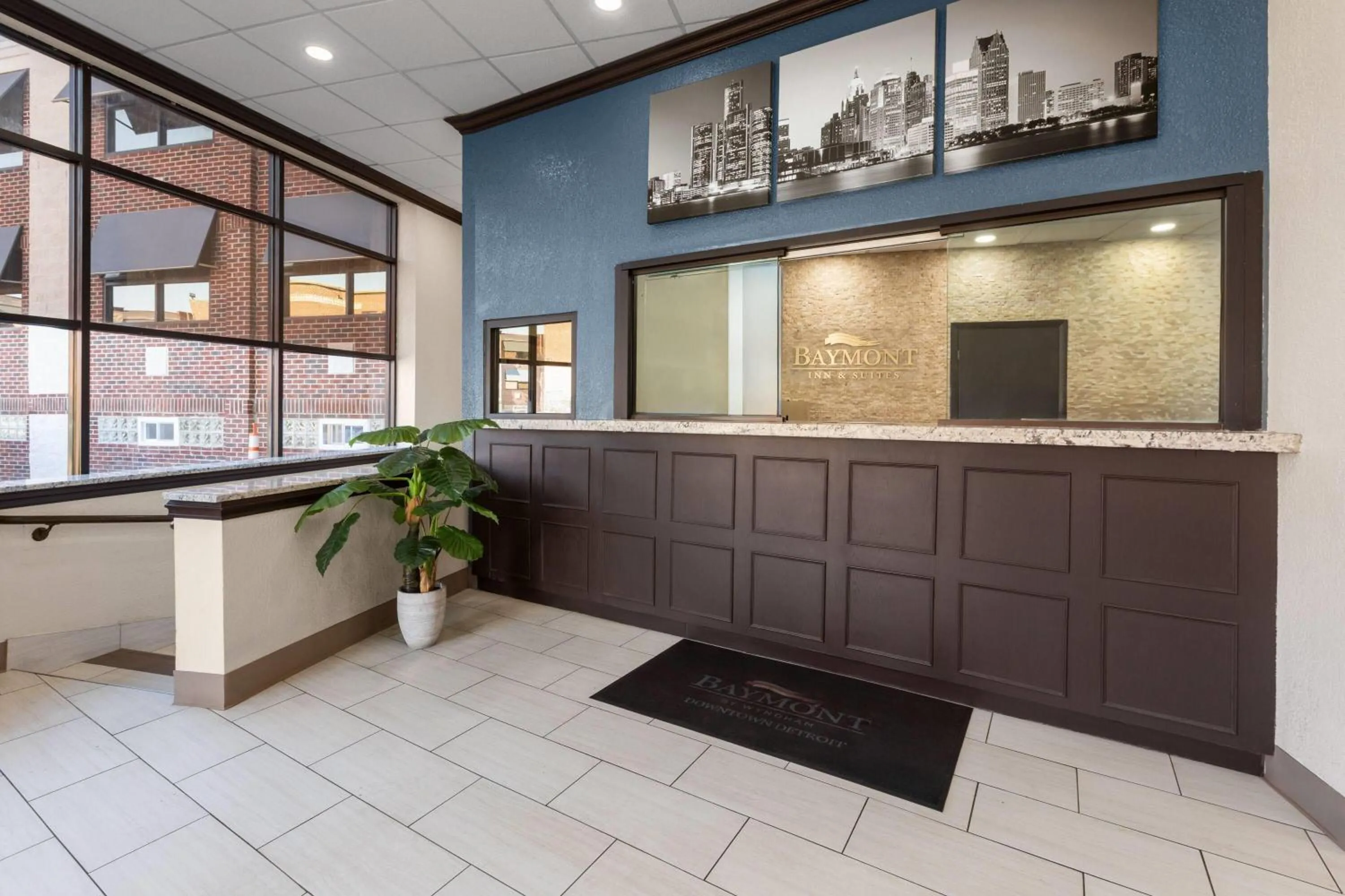 Lobby or reception in Baymont by Wyndham Downtown Detroit