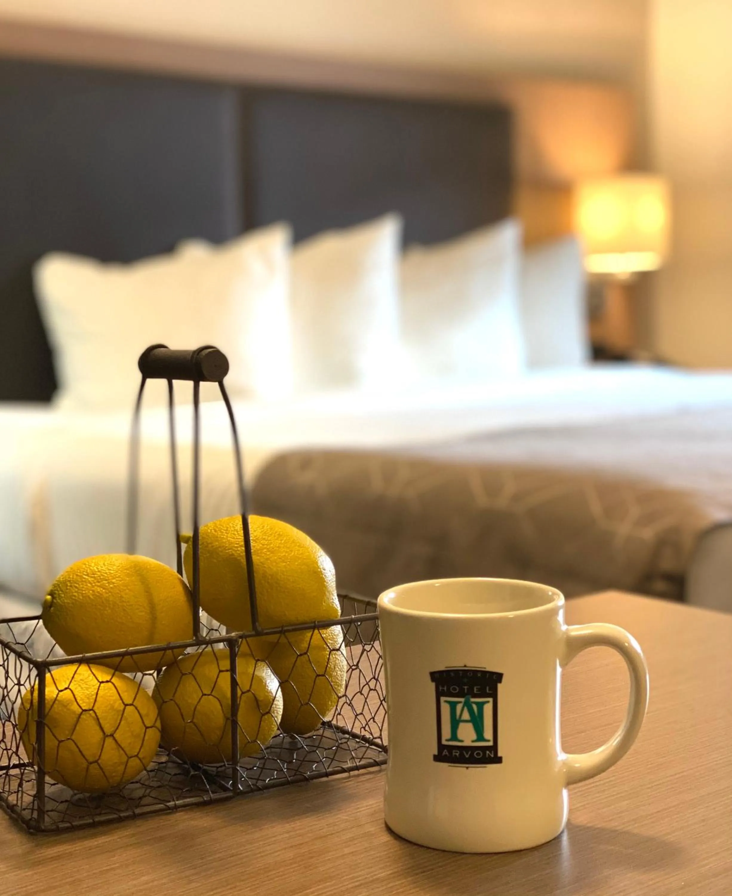 Bed in Historic Hotel Arvon