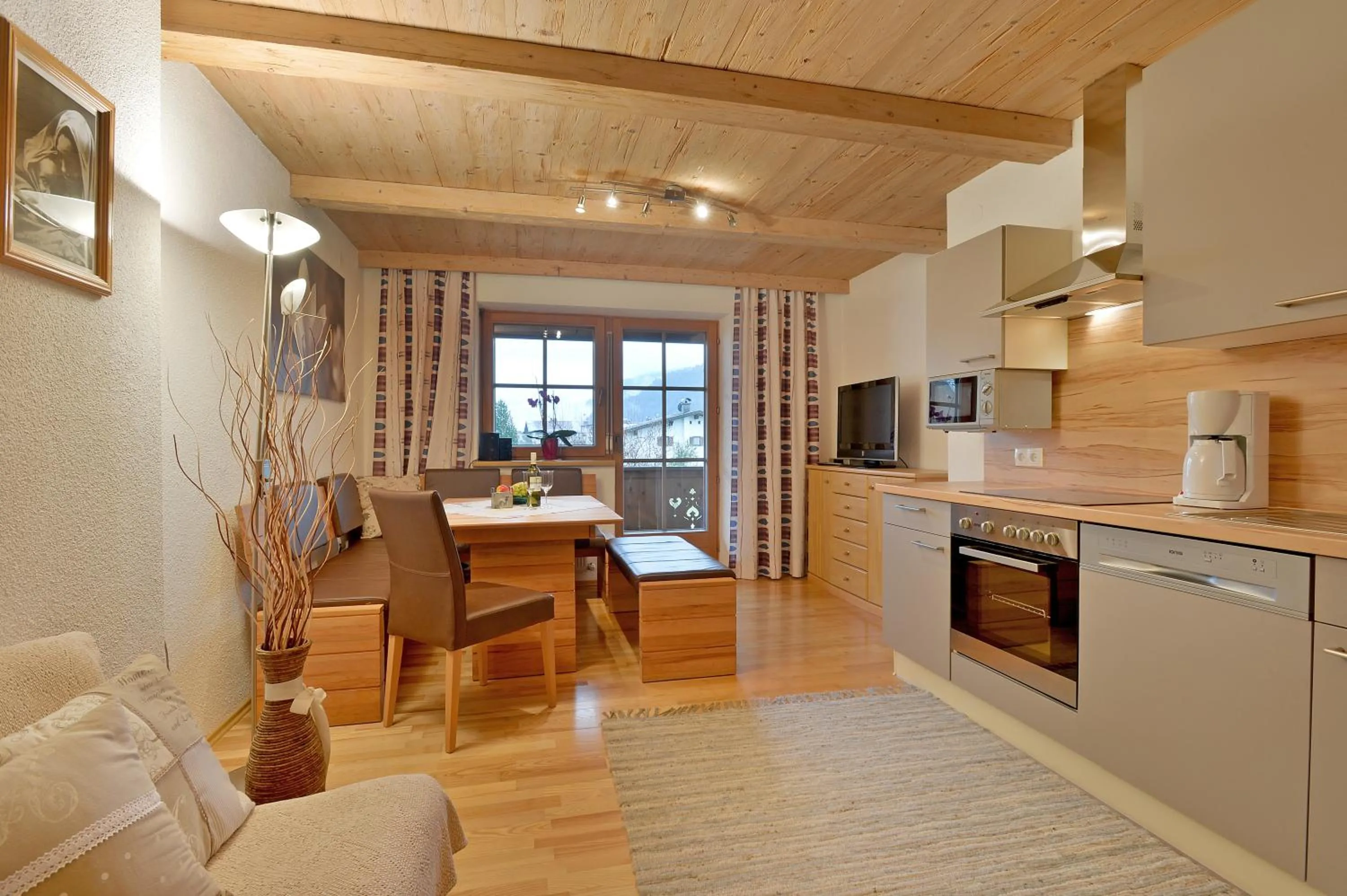 Kitchen or kitchenette in Ferienwohnung Prosch