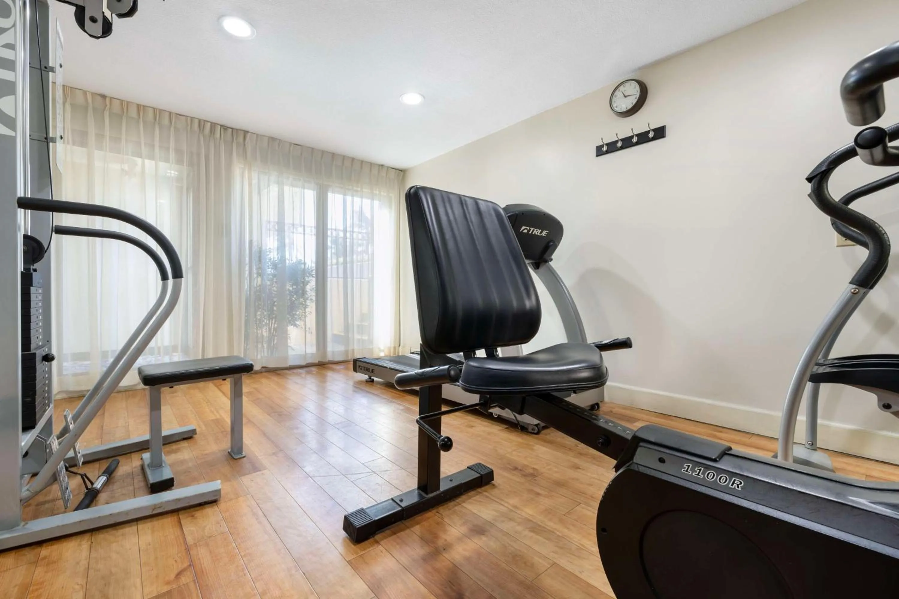 Fitness centre/facilities in Best Western Royal Palace Inn & Suites