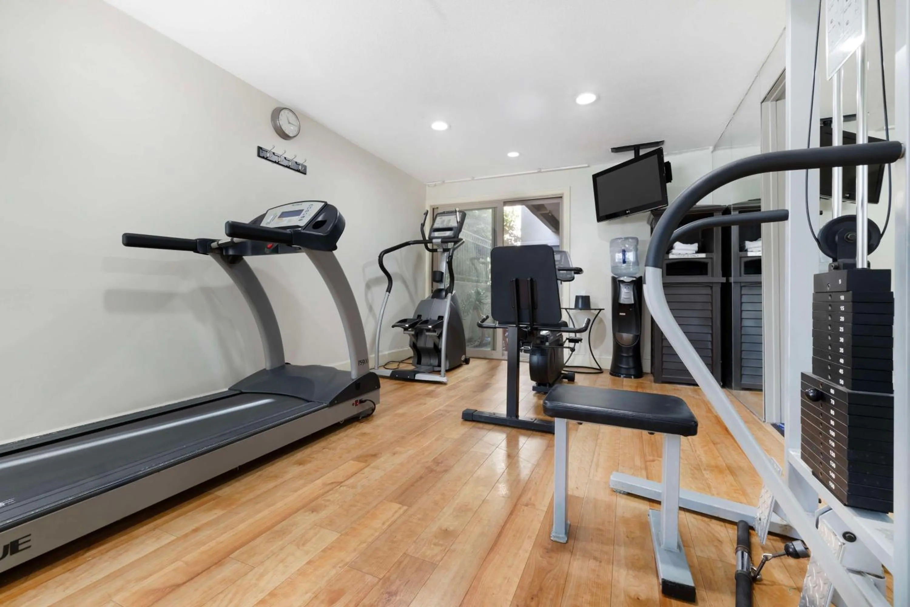 Fitness centre/facilities in Best Western Royal Palace Inn & Suites