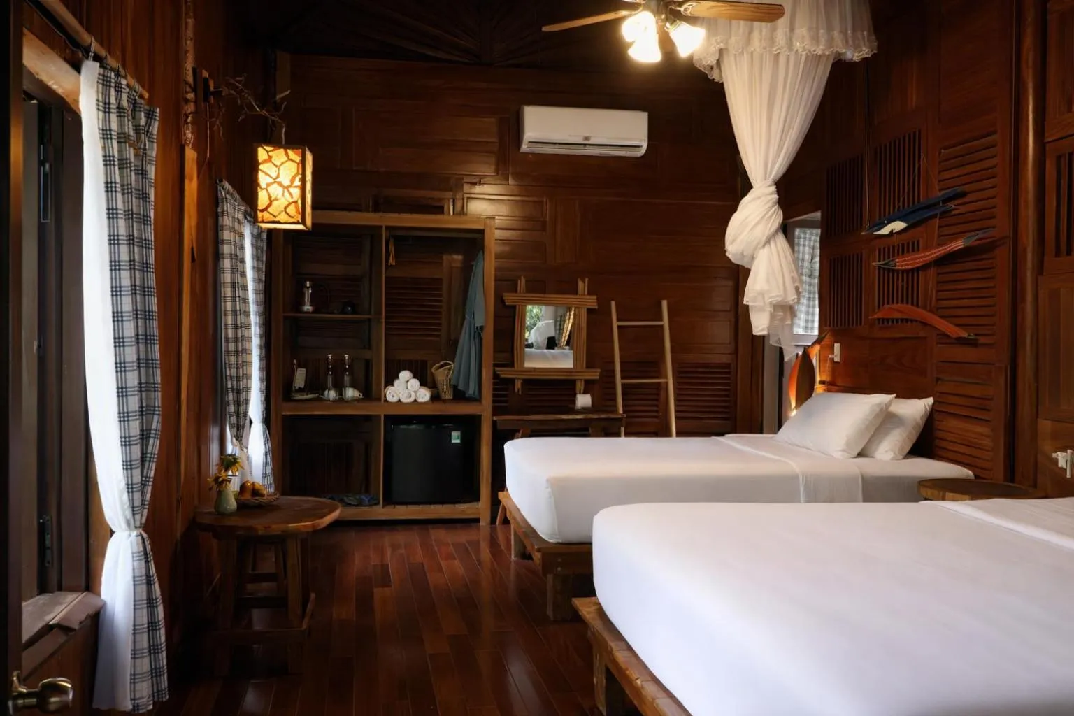 Bed in Mekong Silt Ecolodge - Pool & Half-Board Included
