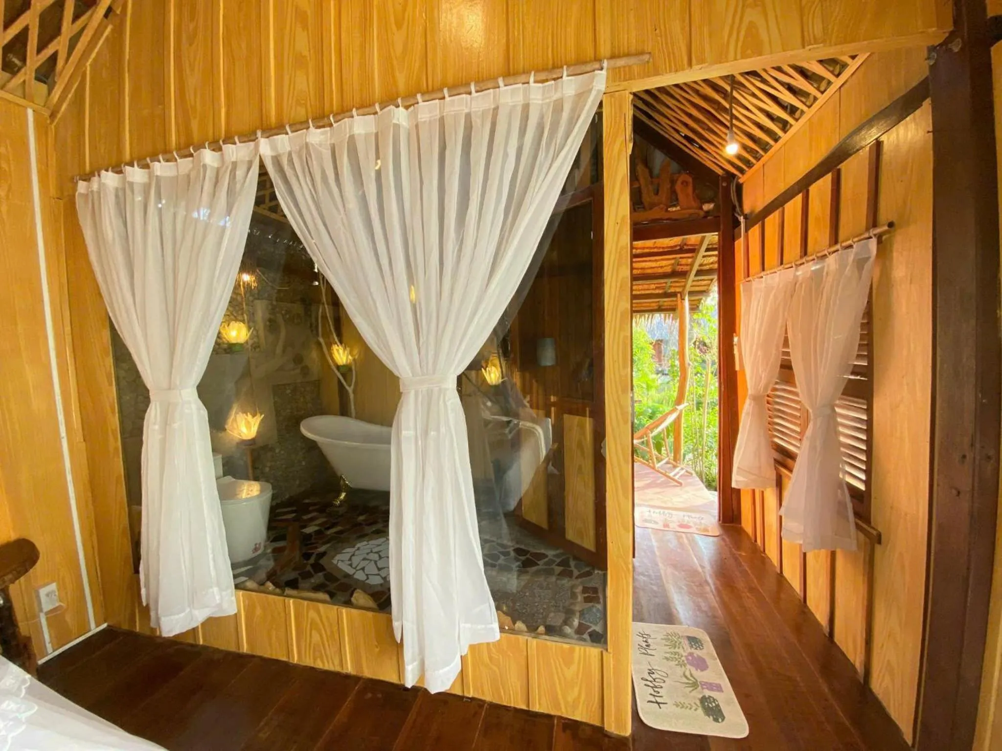 Shower, Bed in Mekong Silt Ecolodge - Pool & Half-Board Included